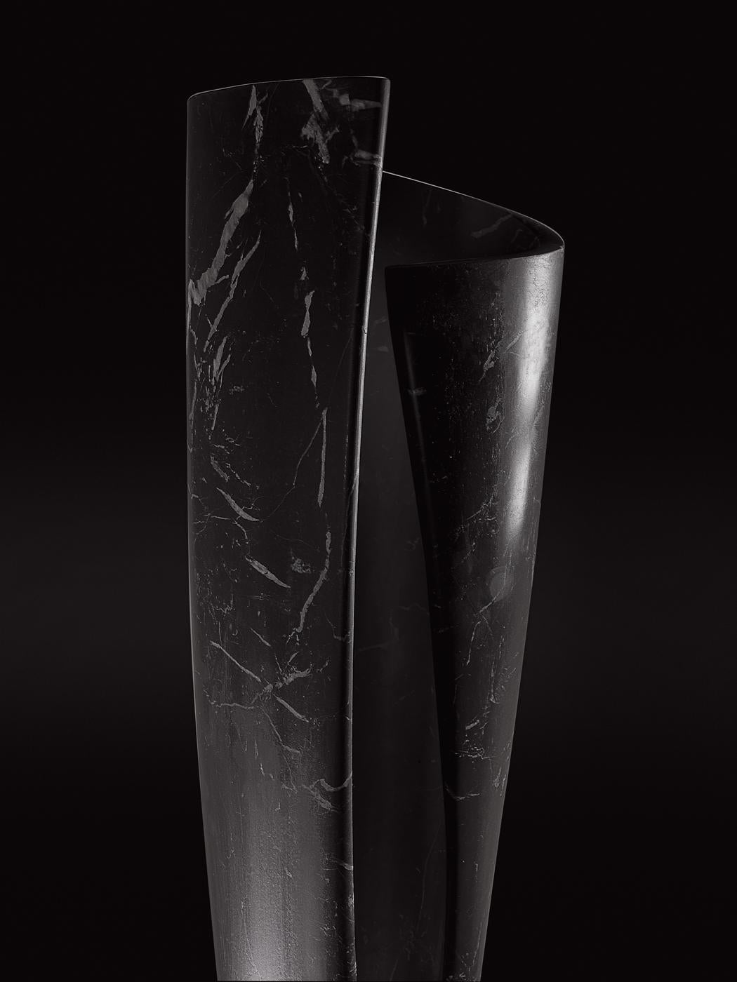 Post-Modern Lily Sculpture by Kreoo For Sale