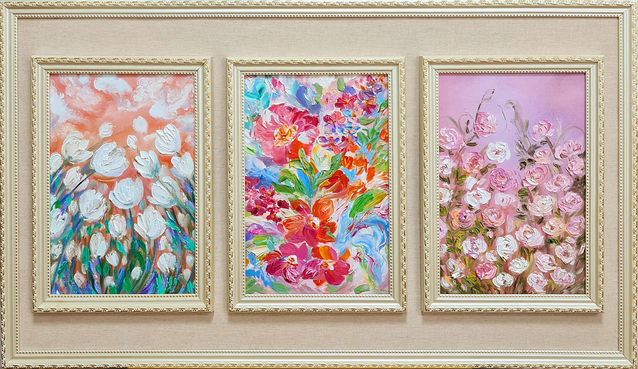 Lirios y nenúfares. Un estanque sombreado. Un tríptico al estilo de Monet. en venta 2