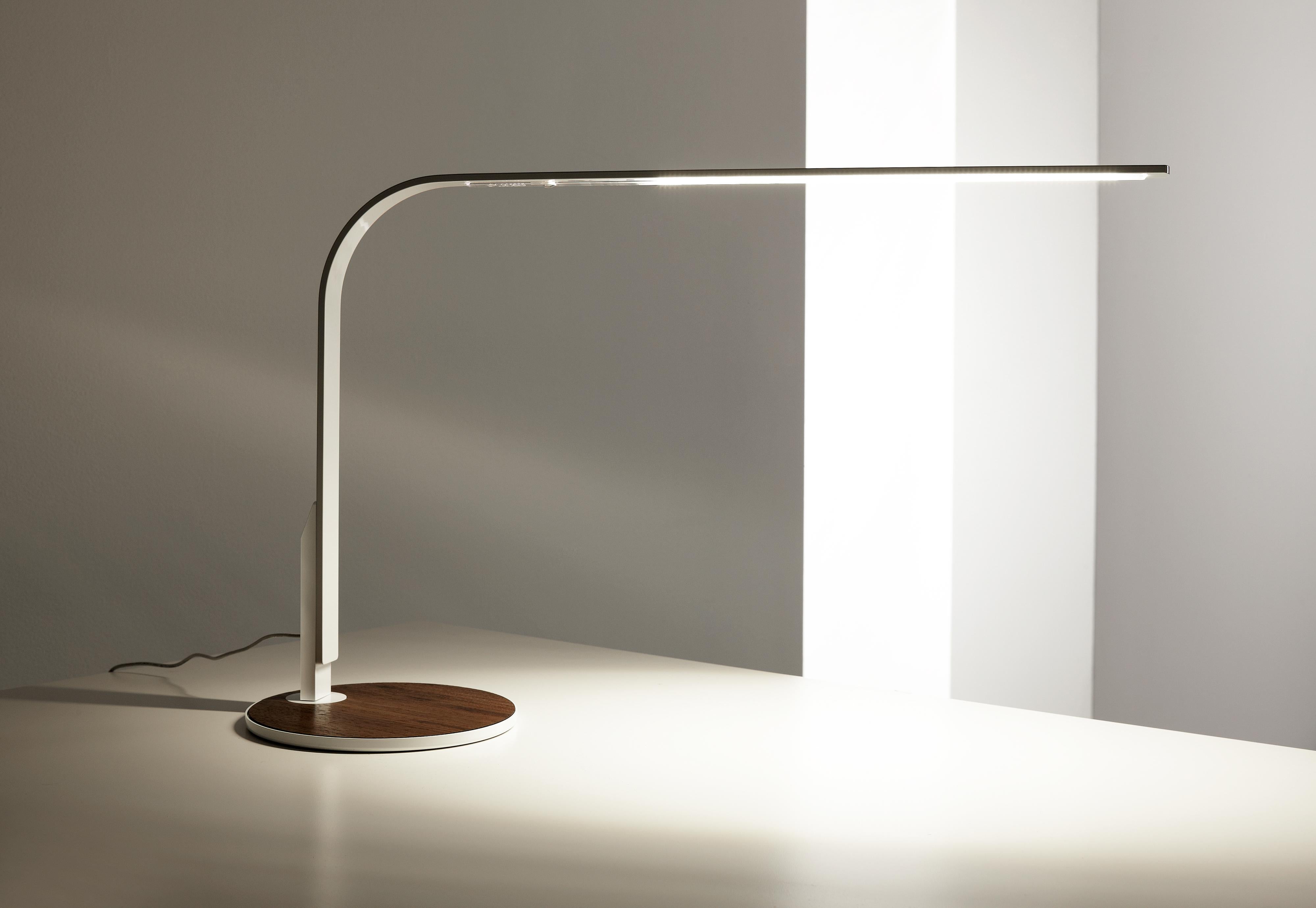 LIM360 is an inspiringly simple and intelligently functional task lamp. Combining seamless movement with the most advanced LED technology and an integrated USB port for charging mobile devices, LIM360 brings thoughtful design to the forefront.