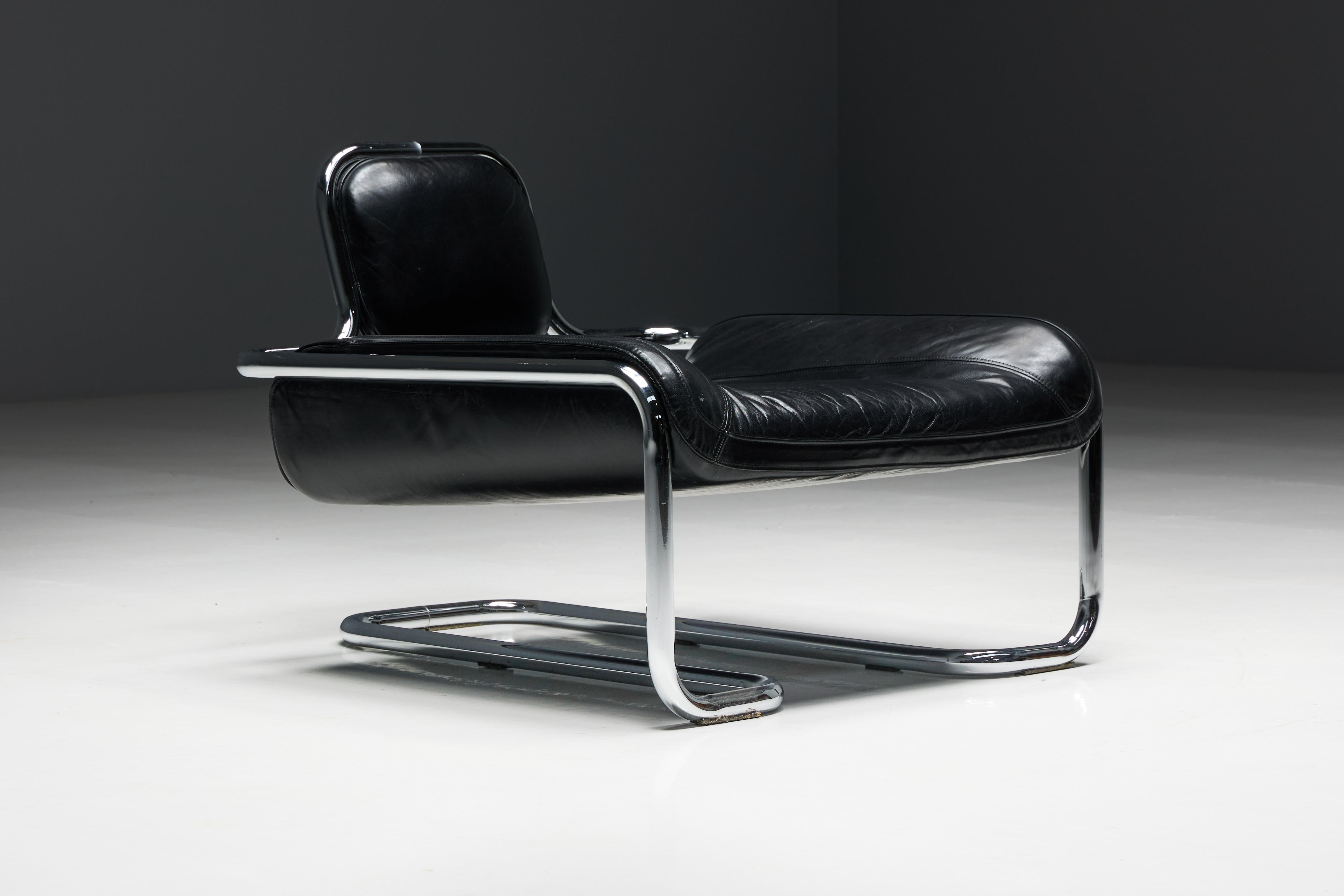'Limande' Low Easy Chair by Kwok Hoi Chan, France, 1970s 1