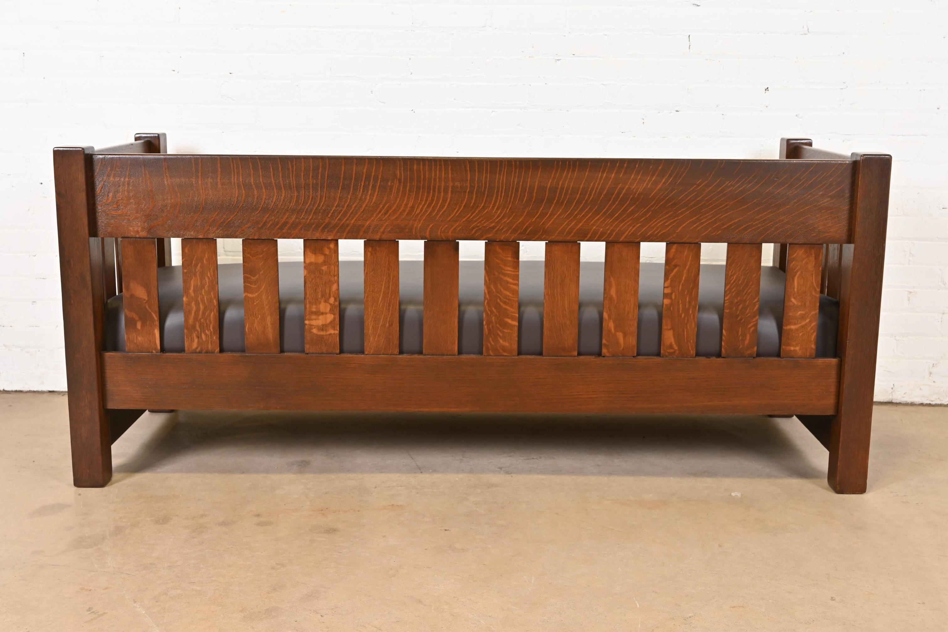 Limbert Antique Mission Oak Arts and Crafts Settle Sofa, Newly Restored 6