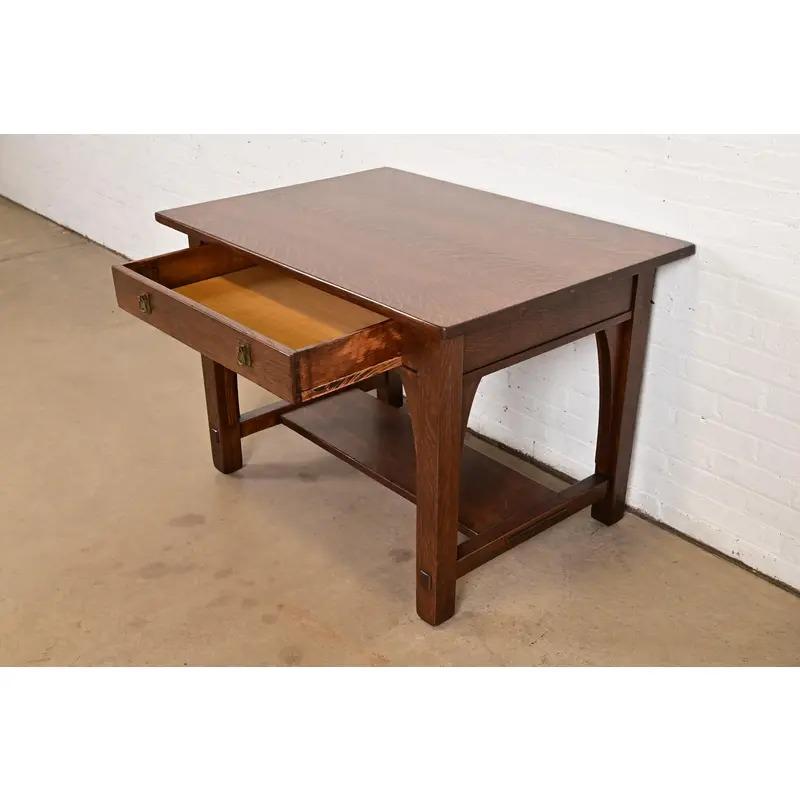 Rame Scrivania Mission Arts & Crafts di Limbert in Oak, appena rifinita in vendita