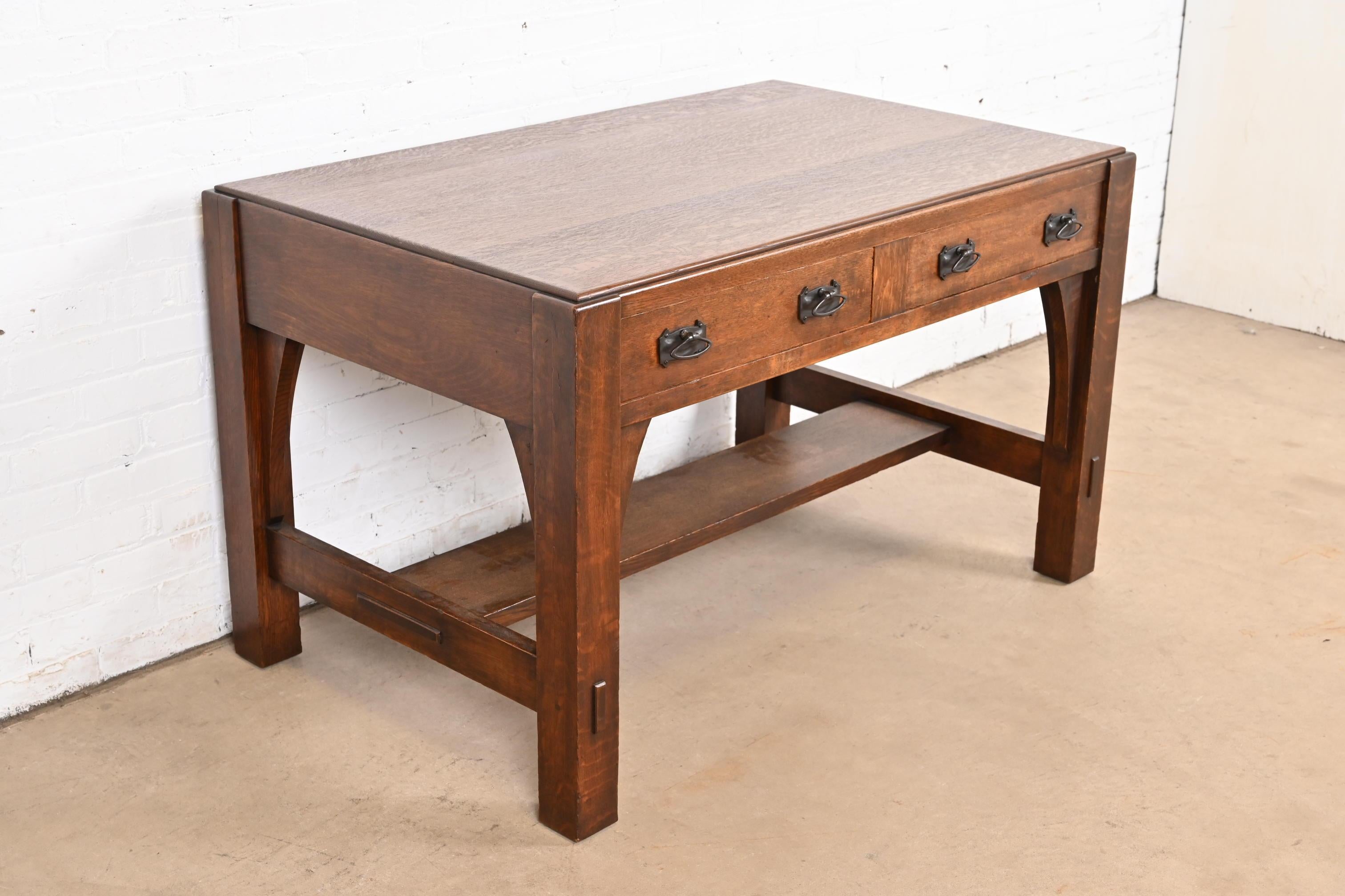 Limbert Antiker Missions-Schreibtisch oder Bibliothekstisch aus Eiche im Arts and Crafts-Stil, um 1900 (amerikanisch) im Angebot