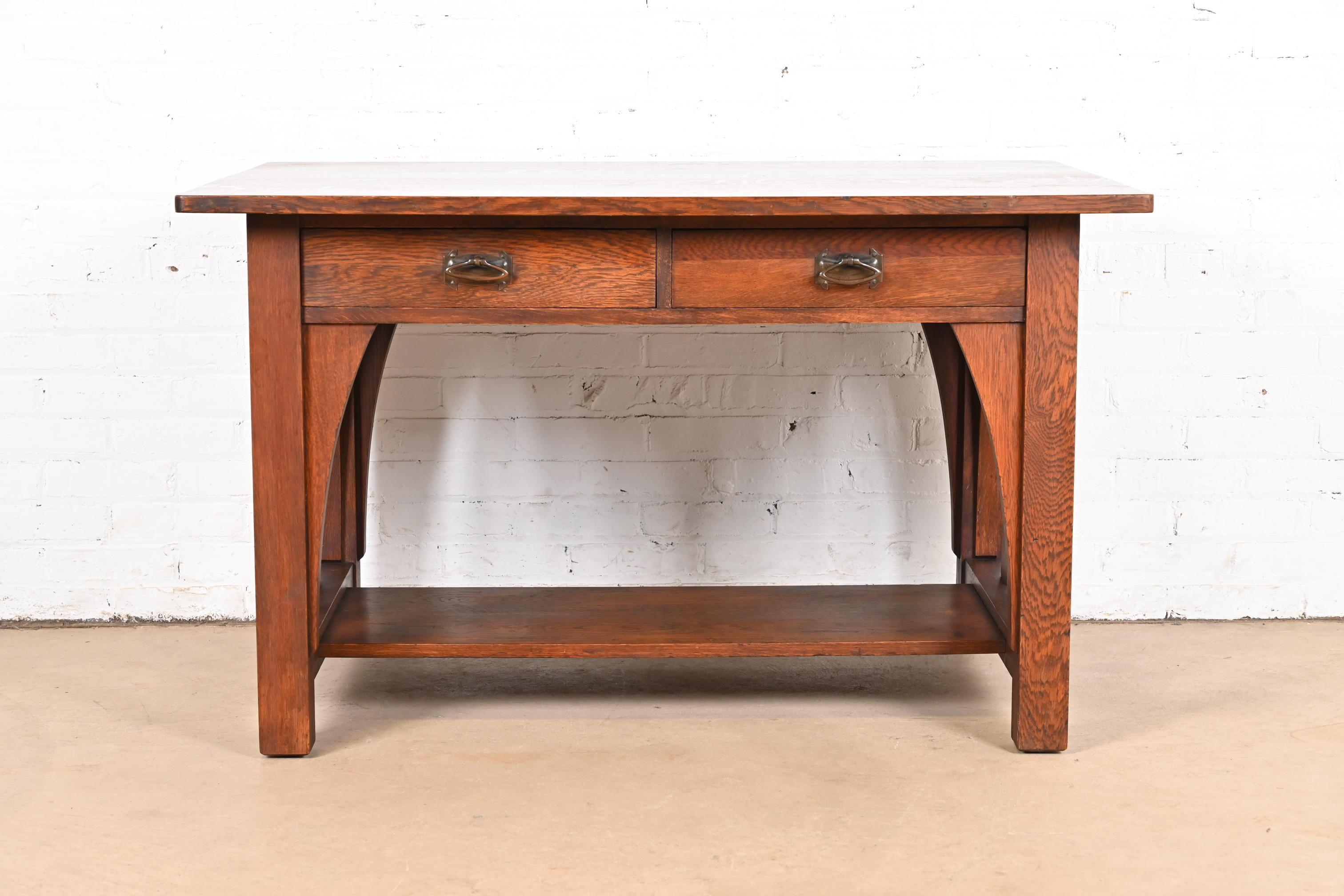 Limbert Antiker Missions-Schreibtisch oder Bibliothekstisch aus Eiche im Arts and Crafts-Stil, um 1910 (20. Jahrhundert) im Angebot