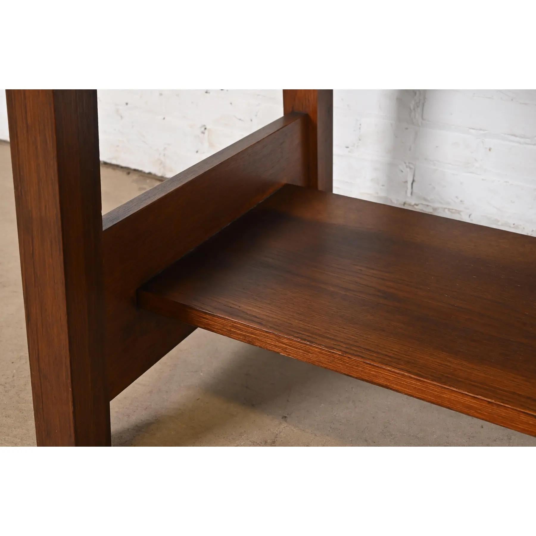 Limbert Antique Mission Oak Arts & Crafts Desk or Library Table, Circa 1910 For Sale 4
