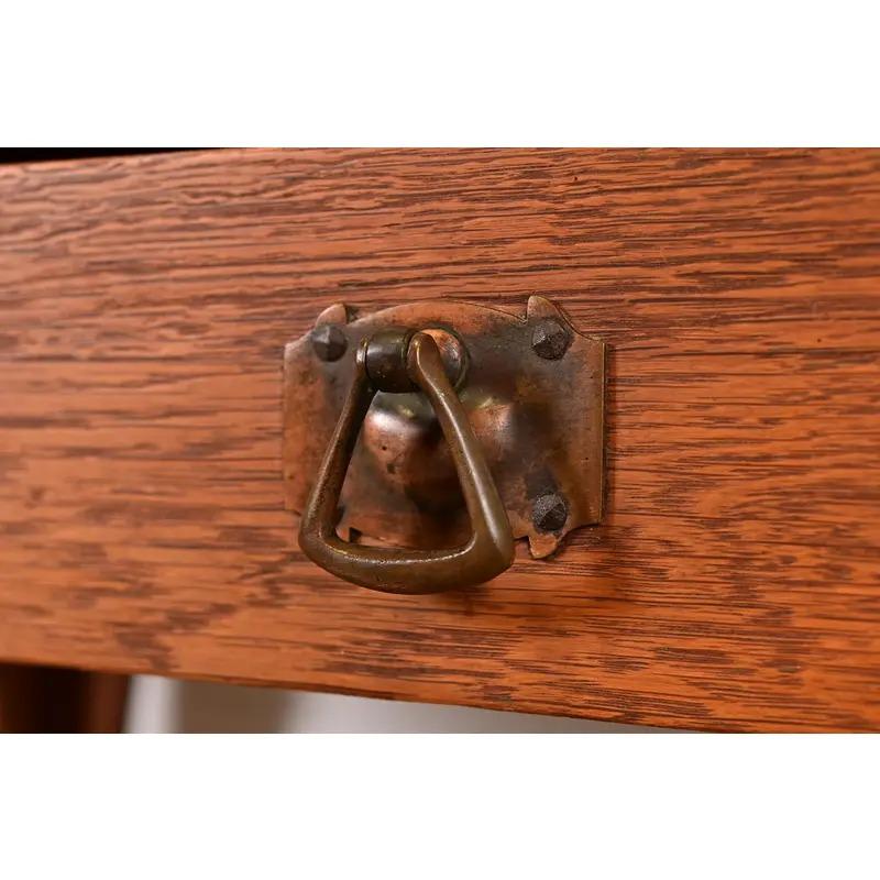 Limbert Antique Mission Oak Arts & Crafts Desk or Library Table, Circa 1910 For Sale 2