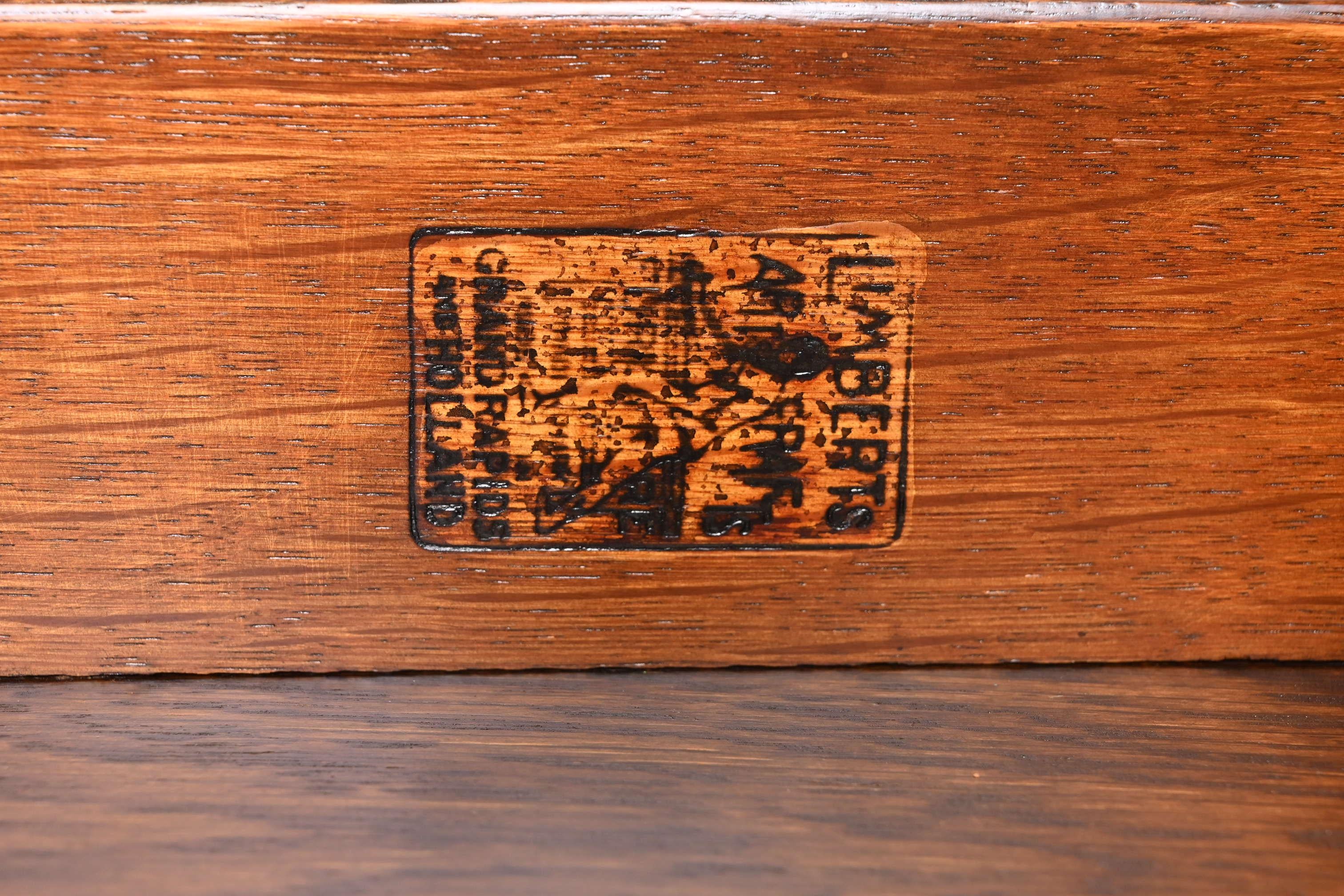 Escritorio o mesa de biblioteca Limbert Antique Mission Oak Arts & Crafts, repintado en venta 2