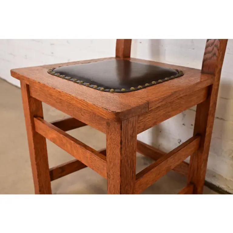 Sedie da pranzo con schienale a scaletta in Oak Mission Arts & Crafts di Limbert, coppia in vendita 2