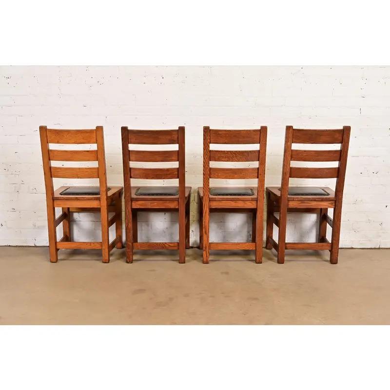 Sedie da pranzo con schienale a scaletta in Oak Mission Arts & Crafts di Limbert, set di quattro persone in vendita 4