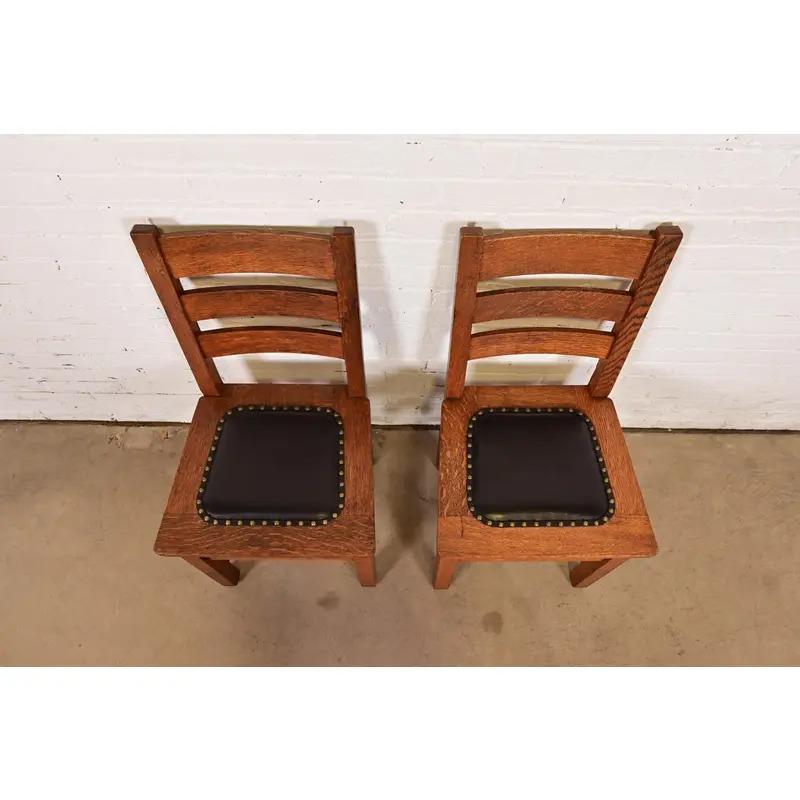 XX secolo Sedie da pranzo con schienale a scaletta in Oak Mission Arts & Crafts di Limbert, set di quattro persone in vendita