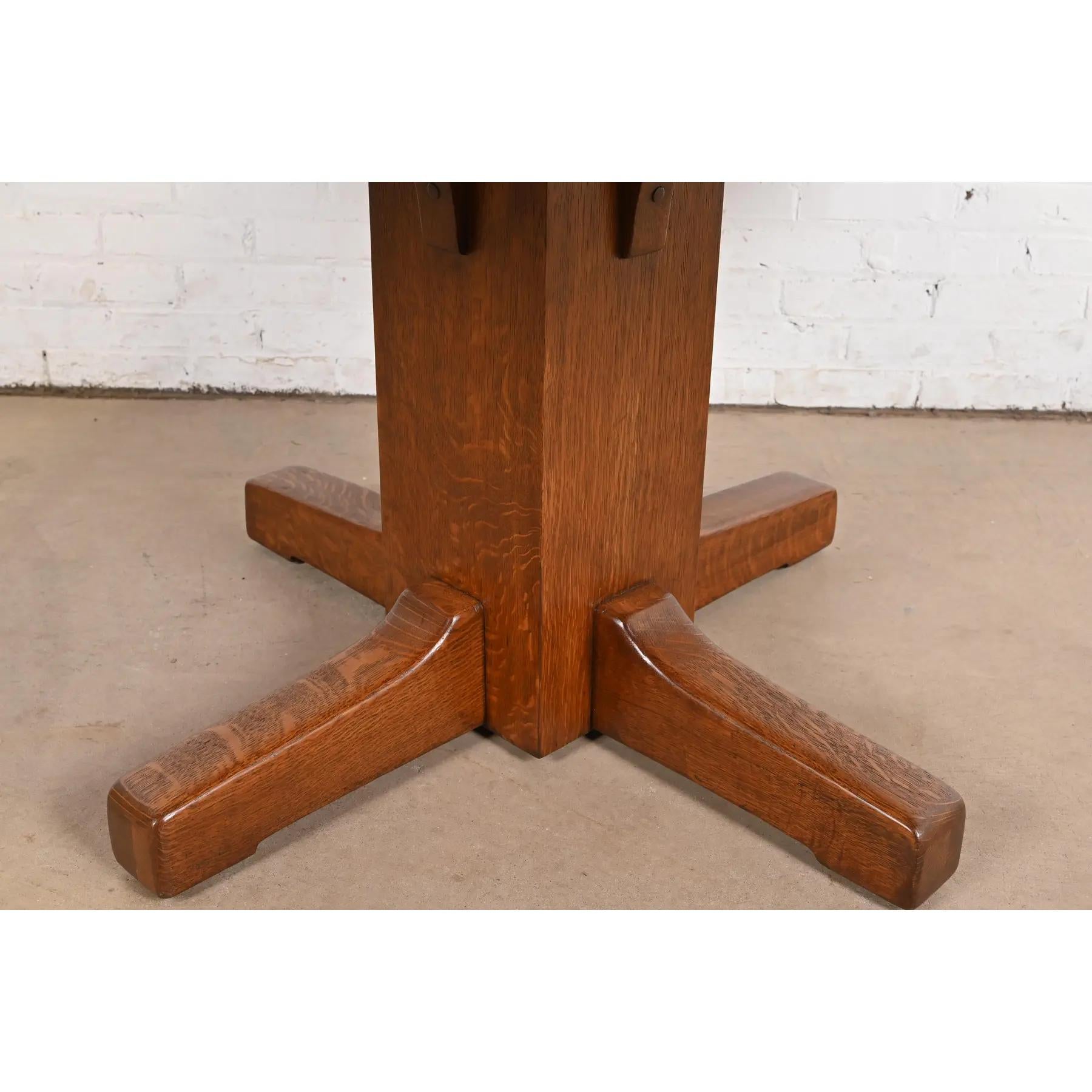 Tavolo da pranzo allungabile con piedistallo Limbert Antique Mission Oak Arts & Crafts in vendita 5