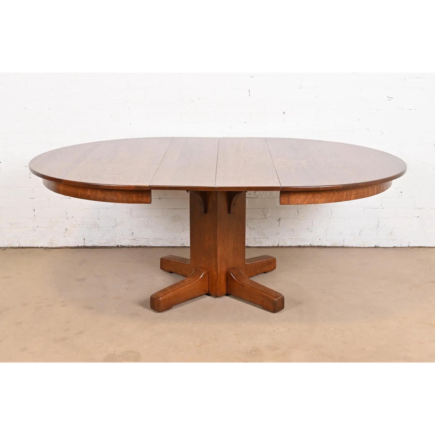 Tavolo da pranzo allungabile con piedistallo Limbert Antique Mission Oak Arts & Crafts in vendita 1