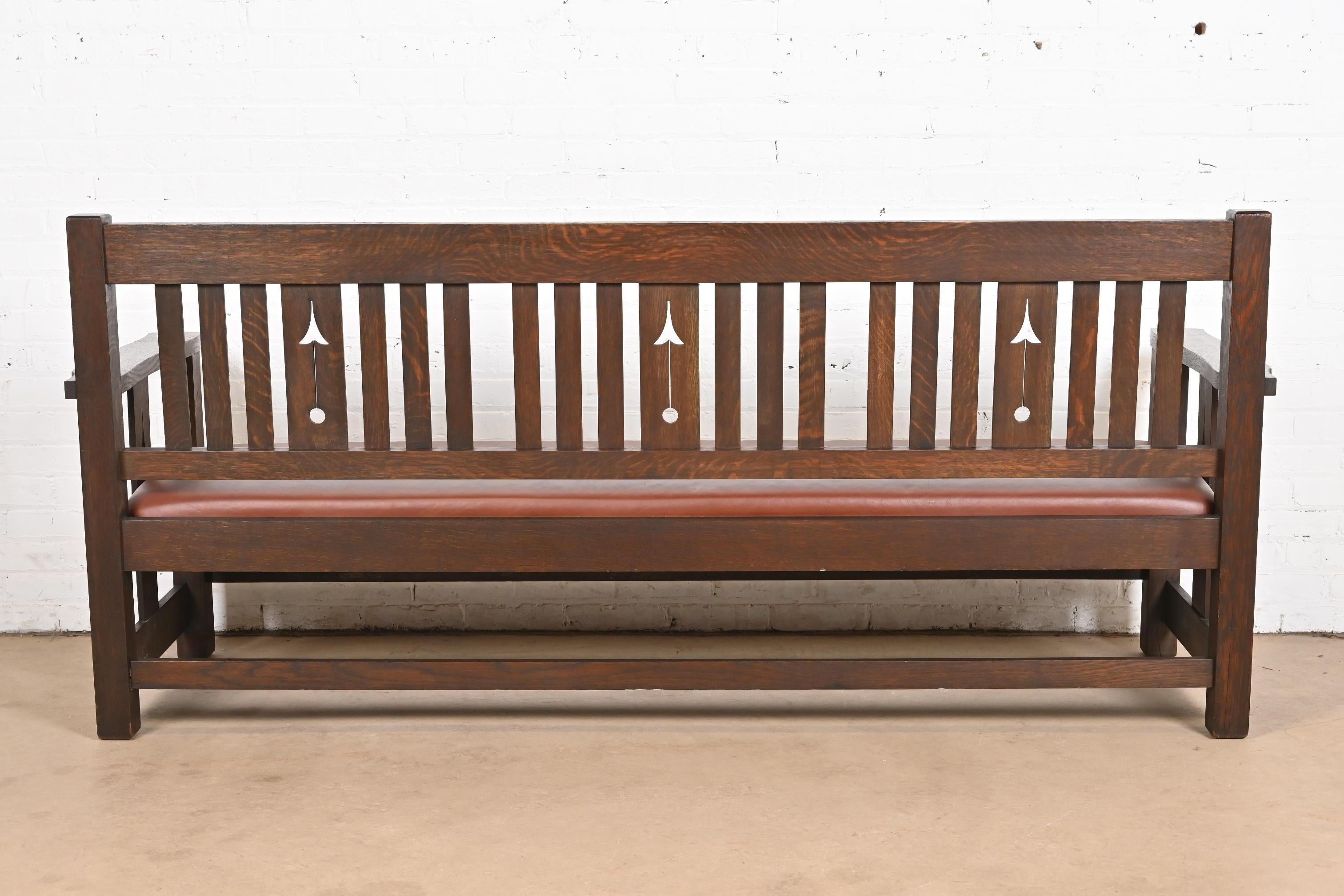 Divano da salotto in quercia Mission Arts & Crafts di Limbert, CIRCA 1900 in vendita 4