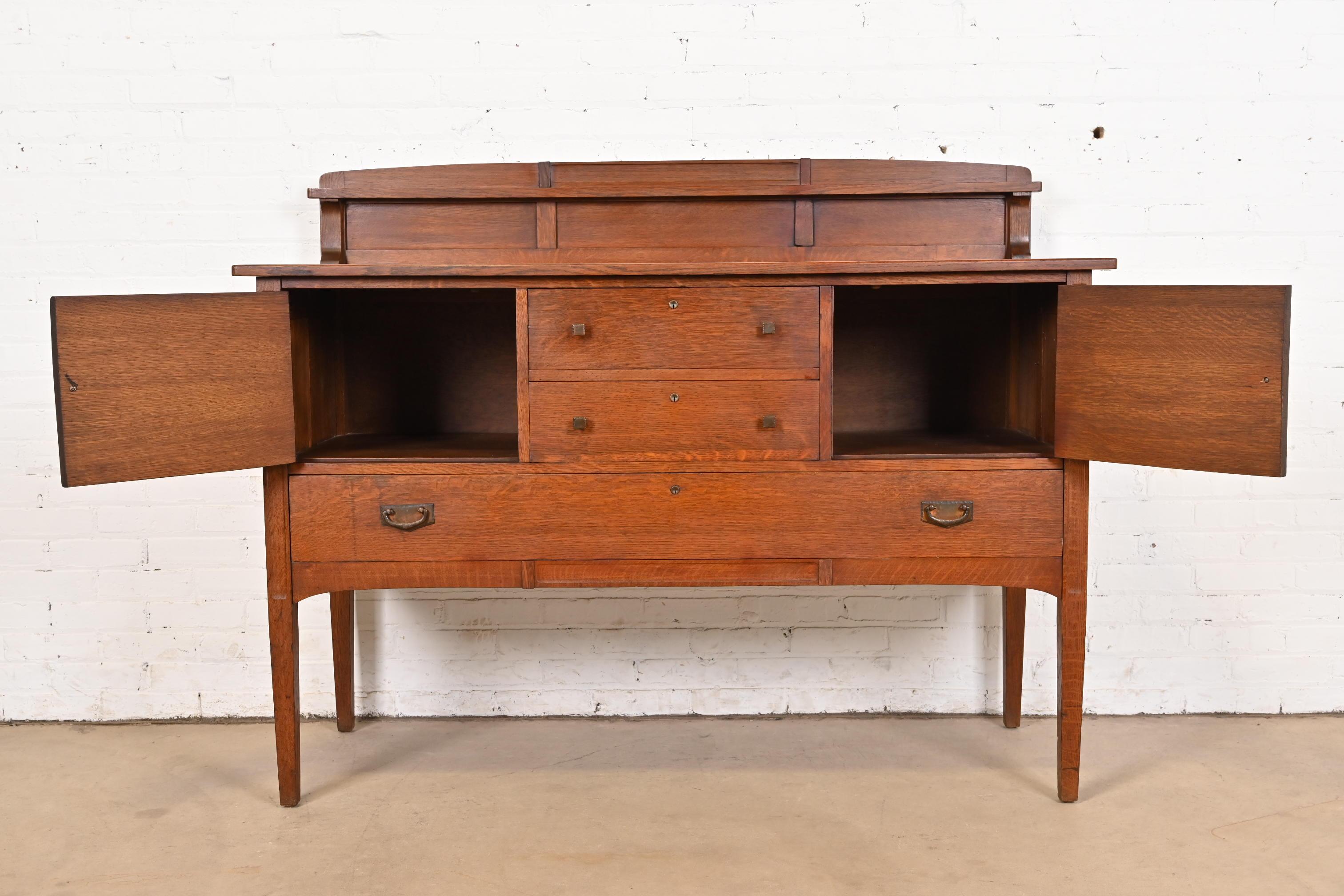 Limbert Aparador antiguo Mission Arts & Crafts de roble Aparador o mueble bar siglo XX en venta