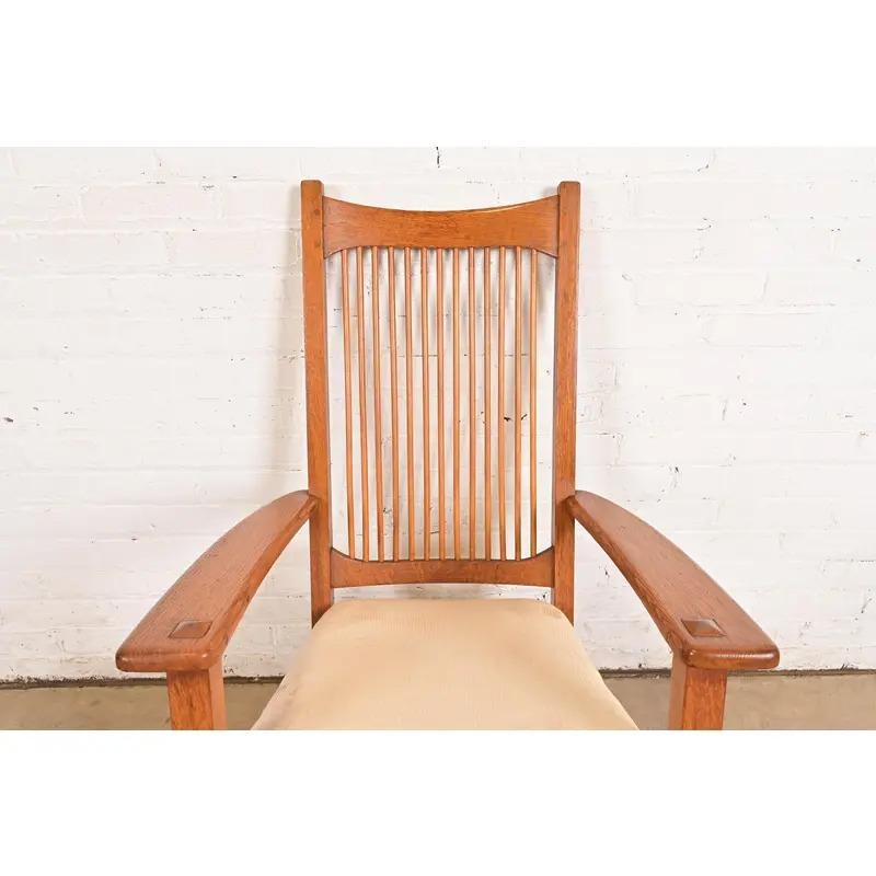 Chaise à bascule Limbert Antique Mission Oak Arts & Crafts Spindle Rocking Chair, Circa 1910 en vente 1