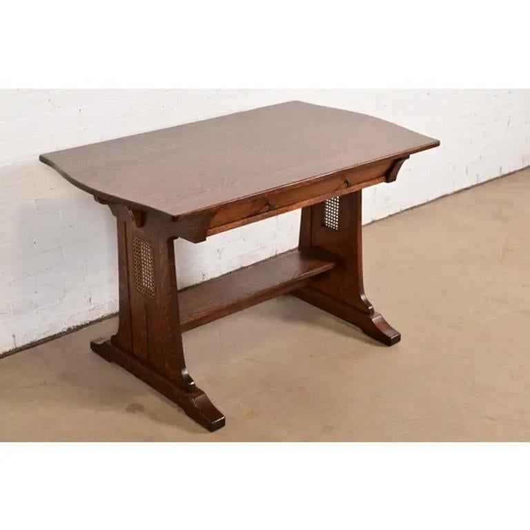 Limbert Antique Mission Oak Arts & Crafts Turtle Top Writing Desk, Refinished In Good Condition For Sale In South Bend, IN