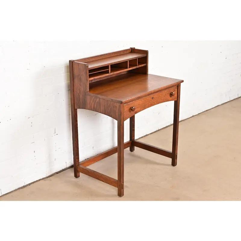 Scrivania Mission Arts & Crafts di Limbert, circa 1910 In condizioni buone in vendita a South Bend, IN