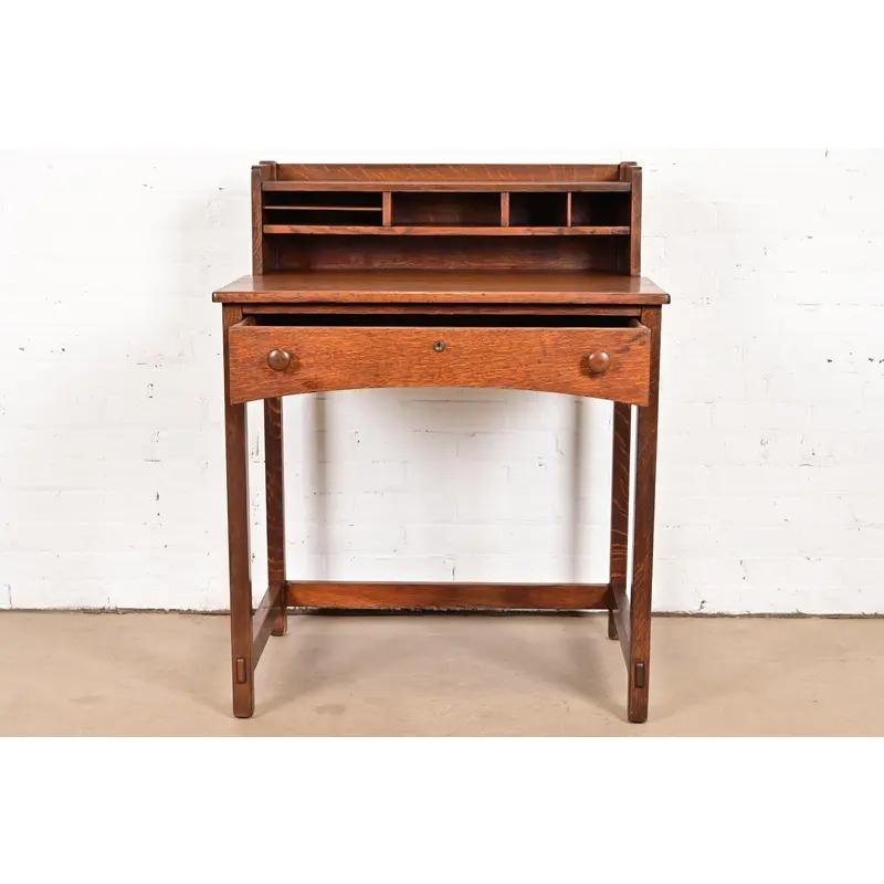 XX secolo Scrivania Mission Arts & Crafts di Limbert, circa 1910 in vendita