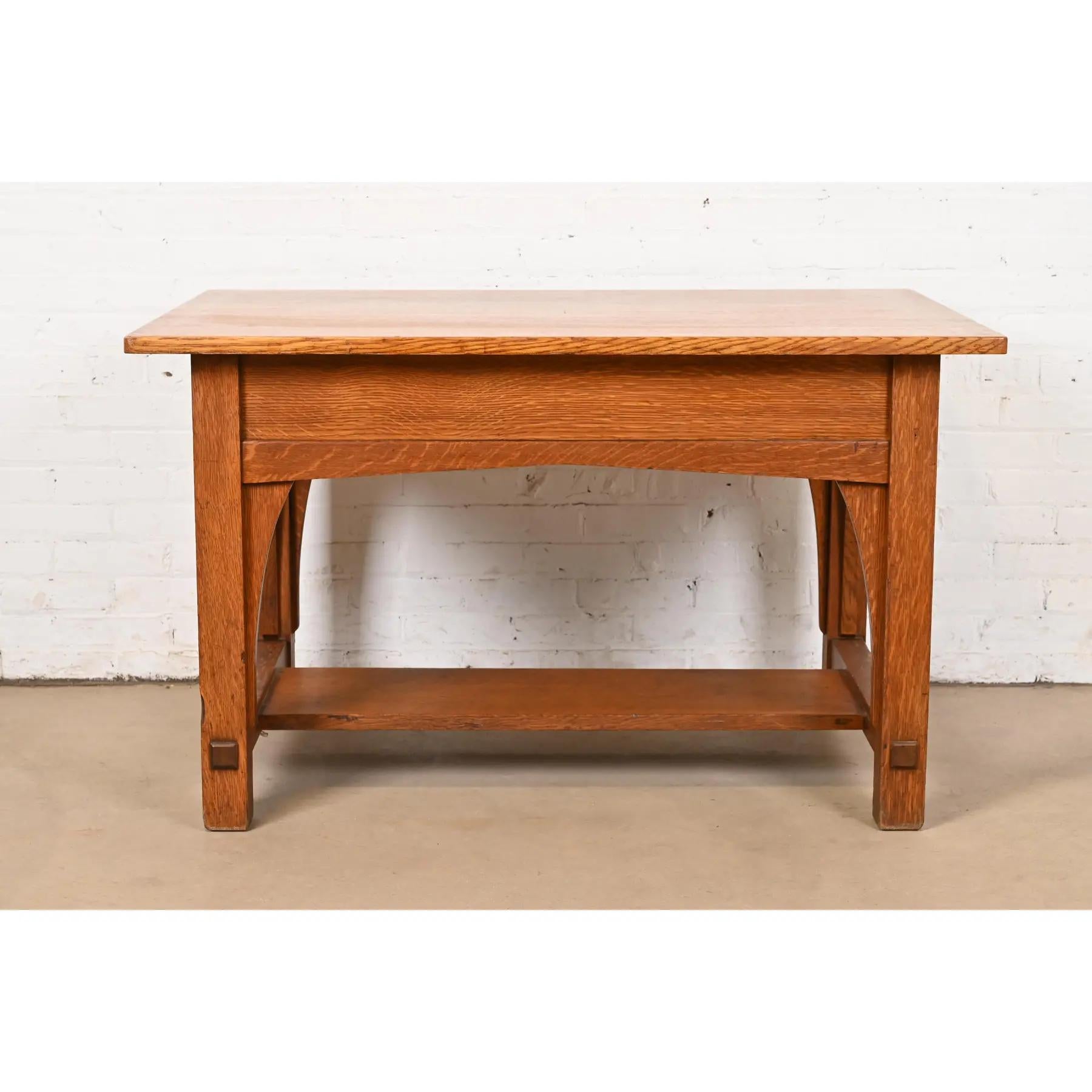 Escritorio o mesa de biblioteca Limbert Antique Mission Oak Arts & Crafts, 1910 en venta 5