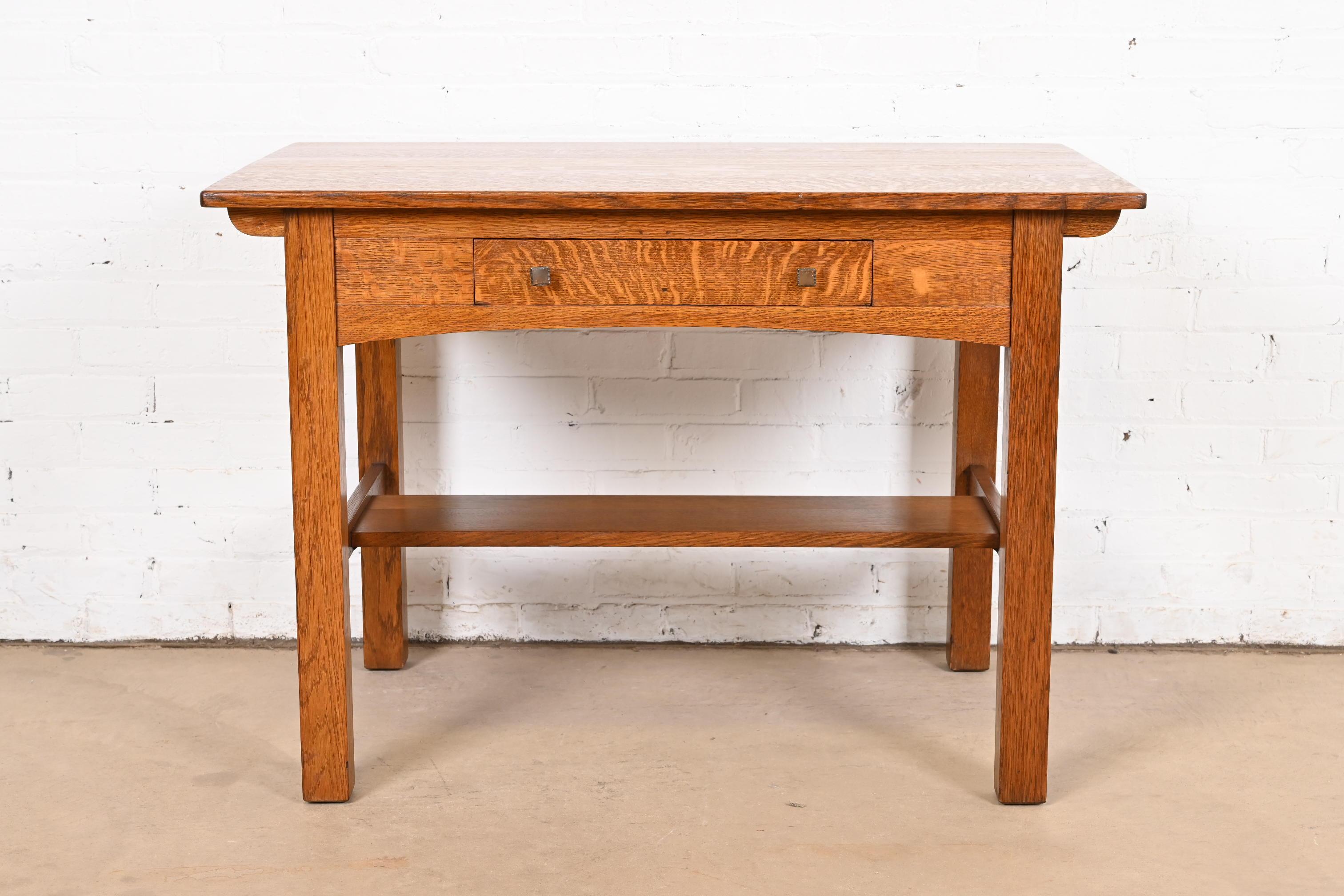 Escritorio o Mesa de Biblioteca Limbert Antique Mission Oak Arts & Crafts en Bueno estado para la venta en South Bend, IN