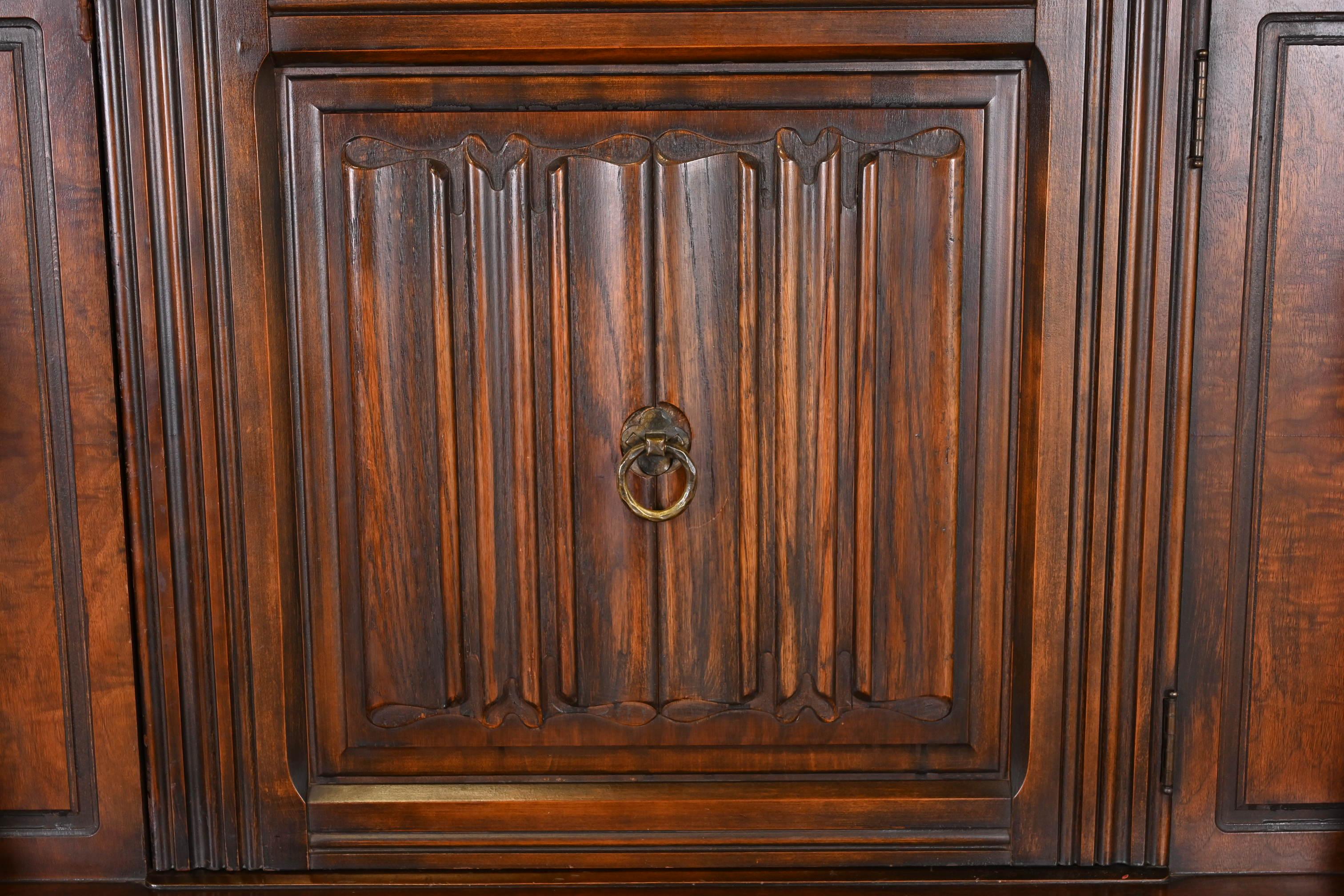 Limbert Jacobean Carved Walnut Hutch or Bar Cabinet, Circa 1920s For Sale 1