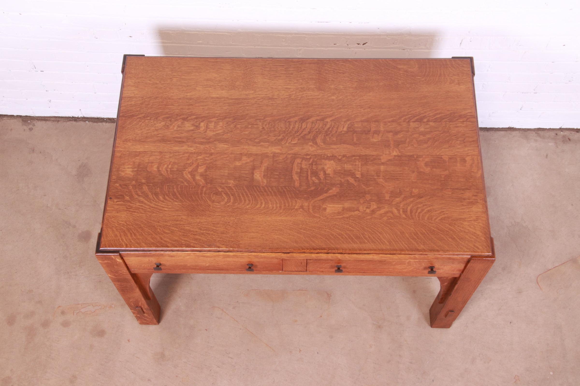 Limbert Mission Oak Arts & Crafts Desk or Library Table, Circa 1900 6