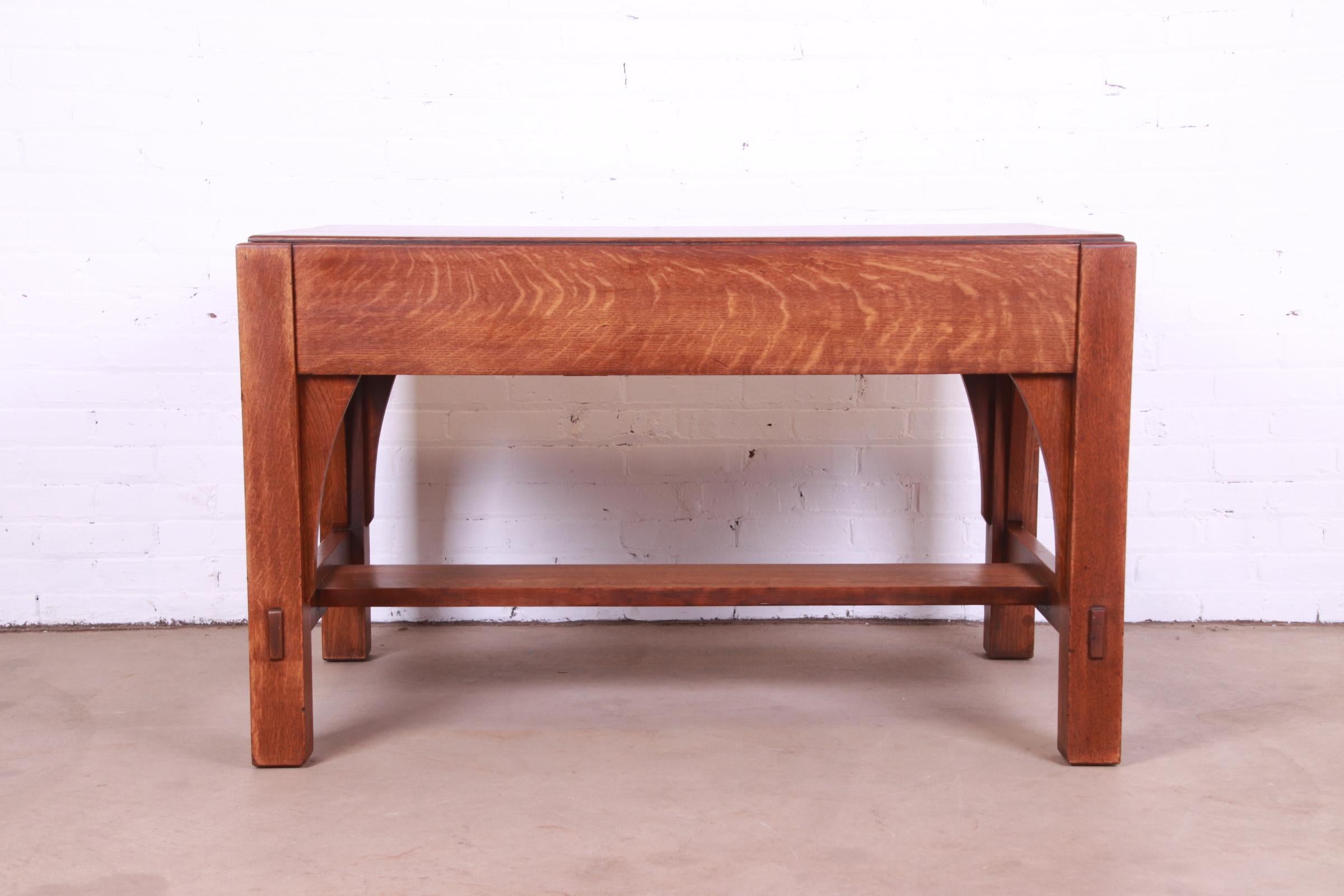 Limbert Mission Oak Arts & Crafts Desk or Library Table, Circa 1900 8