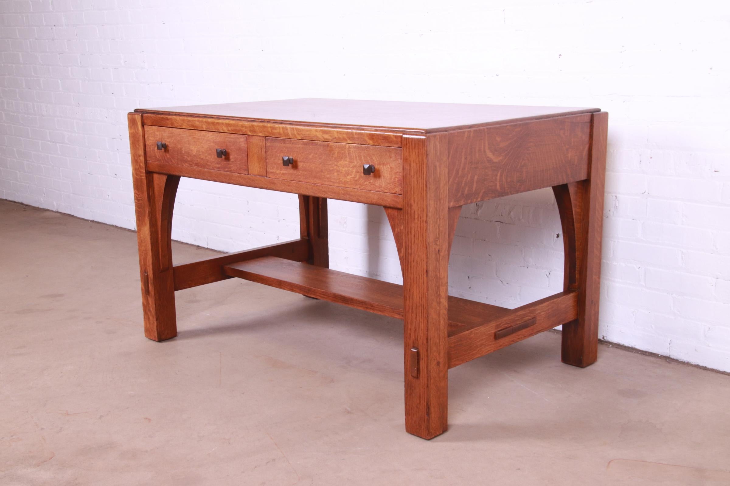 Arts and Crafts Limbert Mission Oak Arts & Crafts Desk or Library Table, Circa 1900