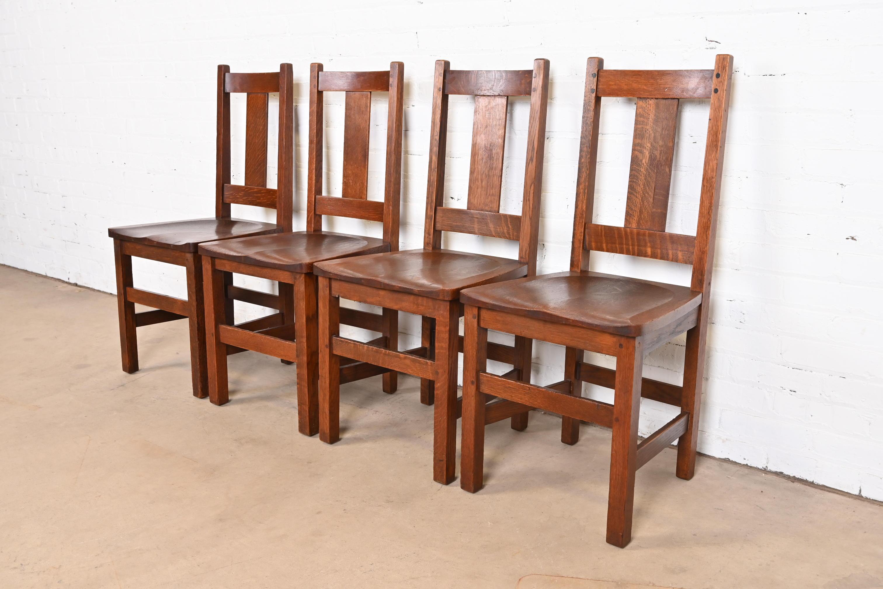 Limbert Mission Oak Arts & Crafts Dining Chairs, Set of Four In Good Condition For Sale In South Bend, IN