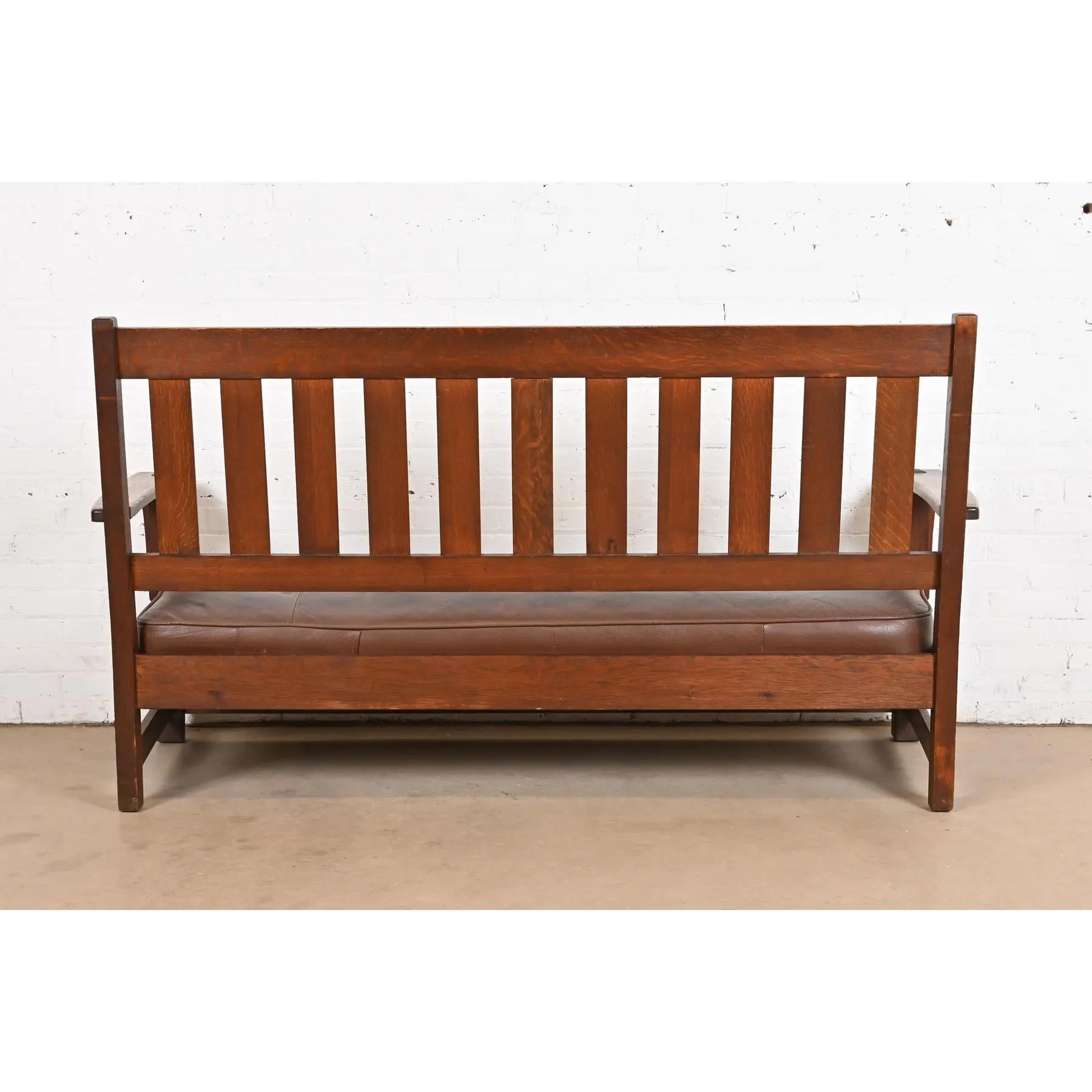 Divano o poltrona a bracci aperti in Oak Mission Arts & Crafts, CIRCA 1900 in vendita 4