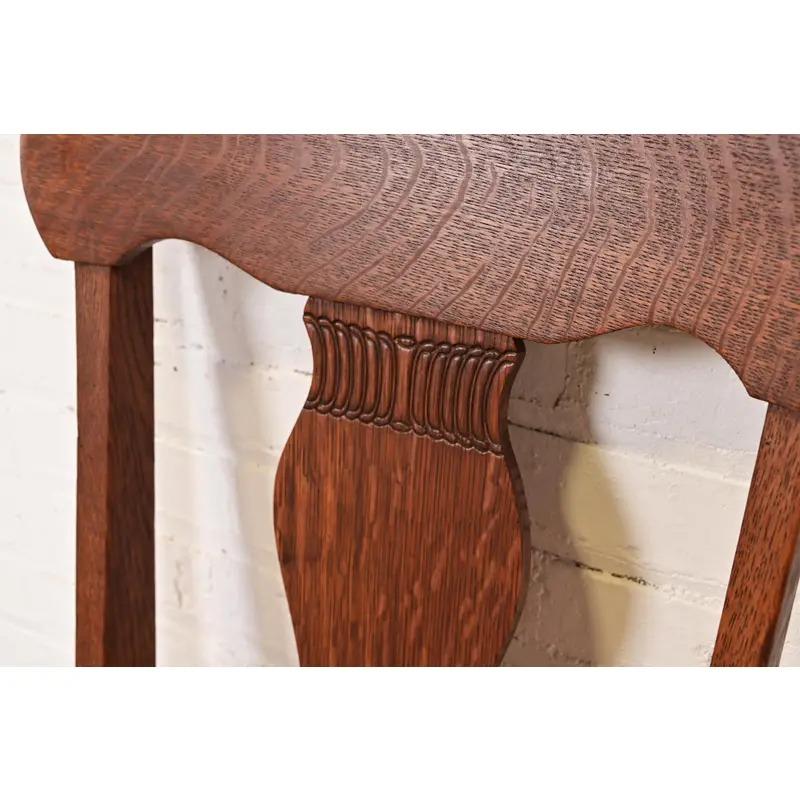 Limbert Stil Antike Arts & Crafts geschnitzt Eiche Esszimmerstühle, Paar im Angebot 1