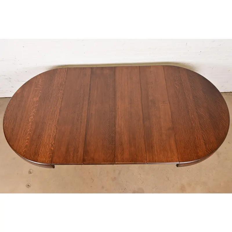 Tavolo da pranzo allungabile in stile Limbert, appena rifinito in vendita 3