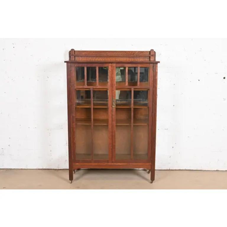 Arts and Crafts Mobile libreria in stile Limbert, Mission Arts & Crafts, Circa 1900 in vendita