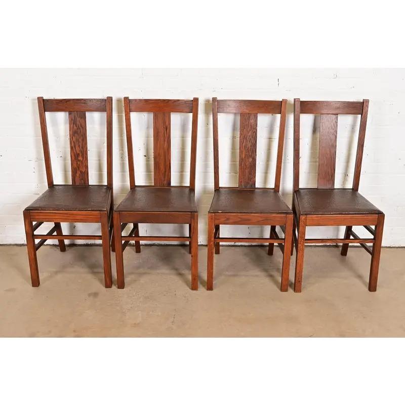 Antike Mission Arts & Crafts Esszimmerstühle im Limbert-Stil aus Eiche, Vierer-Set (amerikanisch) im Angebot