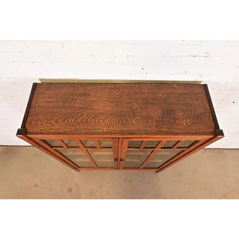 Mobile libreria doppio in stile Mission Arts & Crafts di Oak, CIRCA 1900 in vendita 4