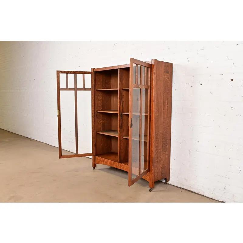 Rame Mobile libreria doppio in stile Mission Arts & Crafts di Oak, CIRCA 1900 in vendita
