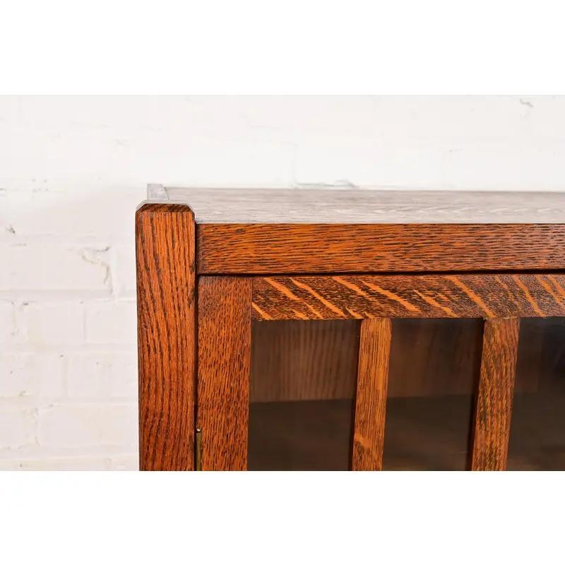 Mobile libreria doppio in stile Mission Arts & Crafts di Oak, CIRCA 1900 in vendita 2