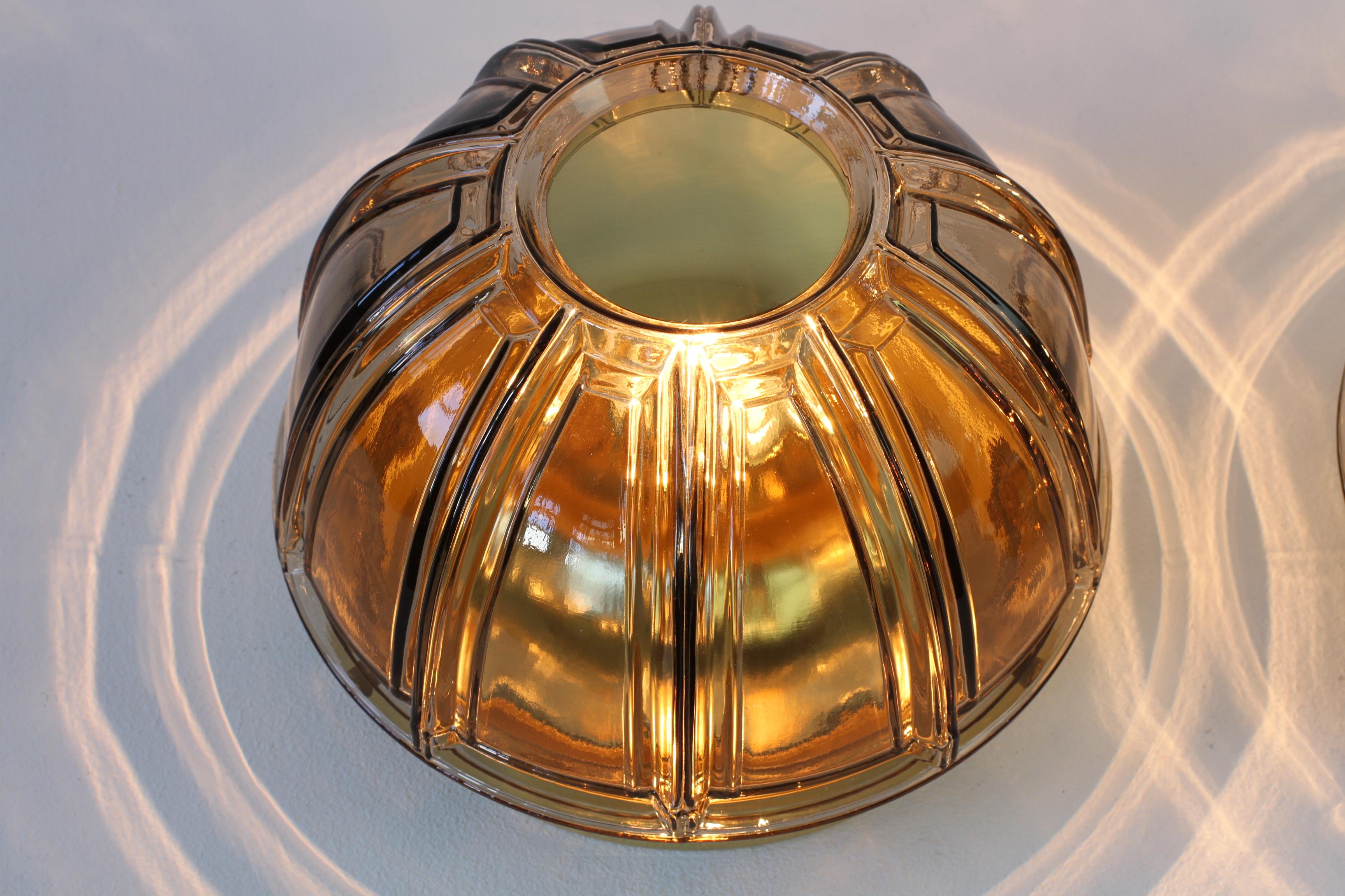 Limburg 1 di 2 lampade da parete o applique in vetro testurizzato color topazio in vendita 11