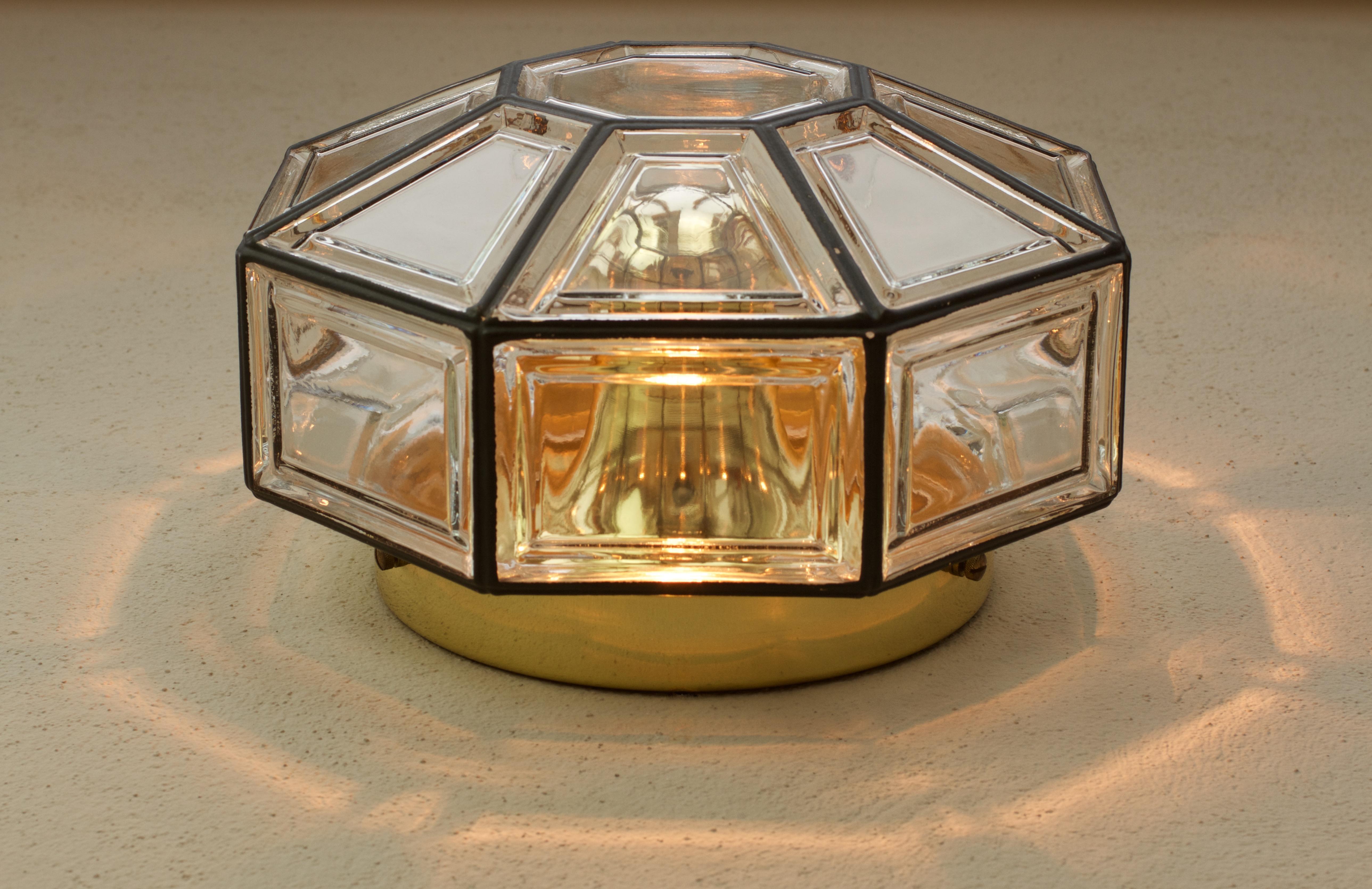 20ième siècle Limburg 1 de 3 lampes en fer et en verre, datant du milieu du siècle, circa 1965 en vente
