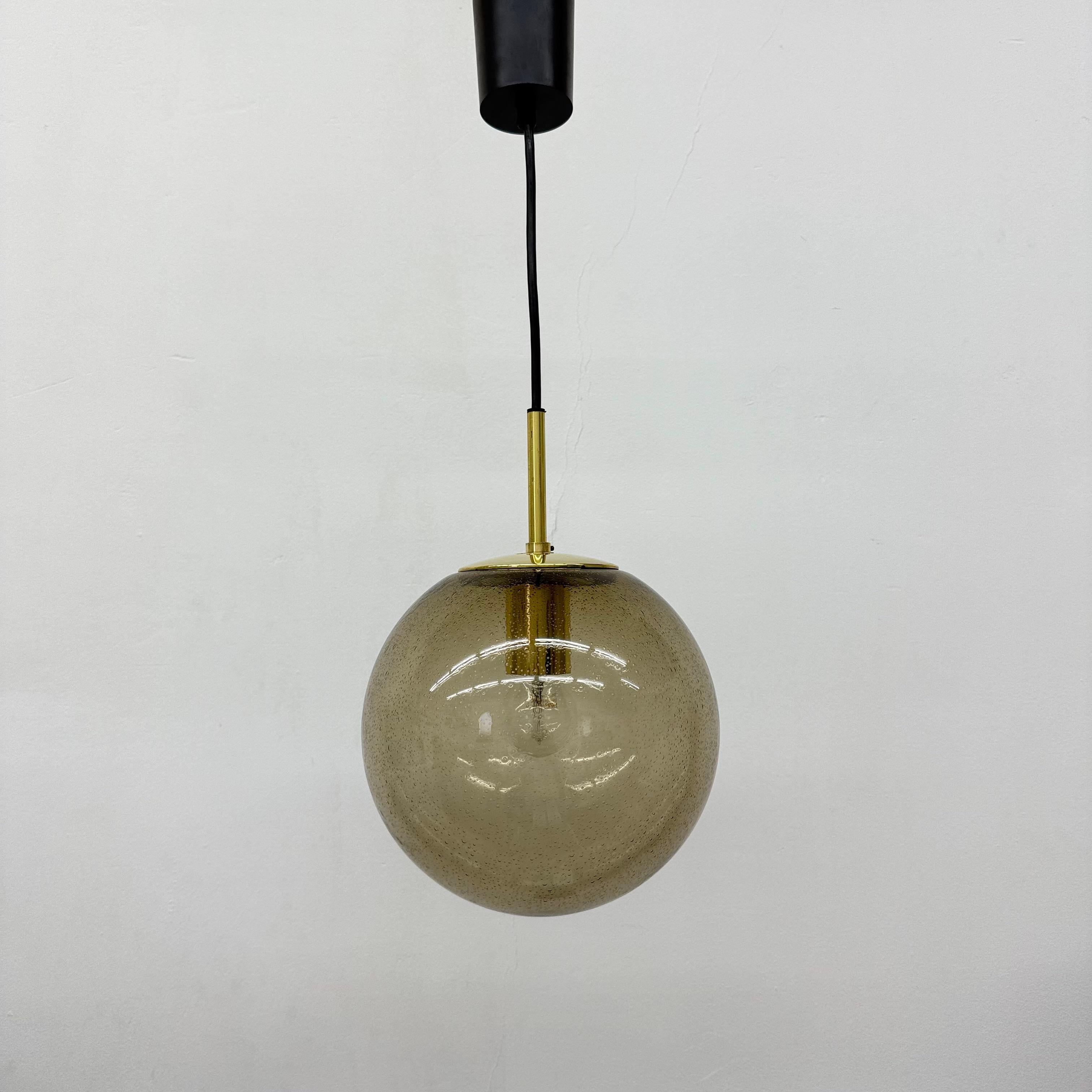 Limburg Glashütte brass smoked glass ball pendant hanging lamp , 1970s in vendita 7