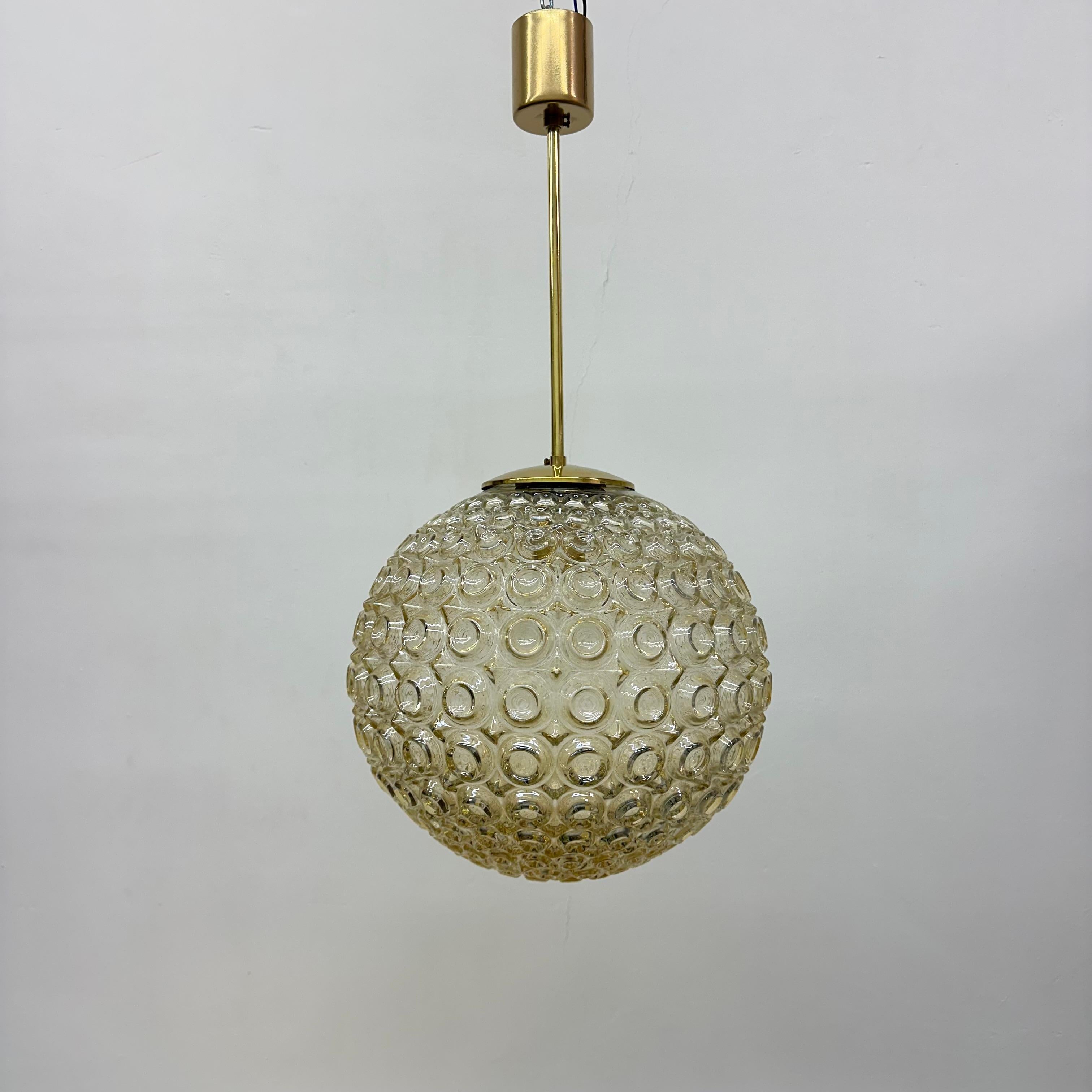 Lampada a sospensione in vetro a bolle d'aria Glashütte Limburg, anni '70 in vendita 14