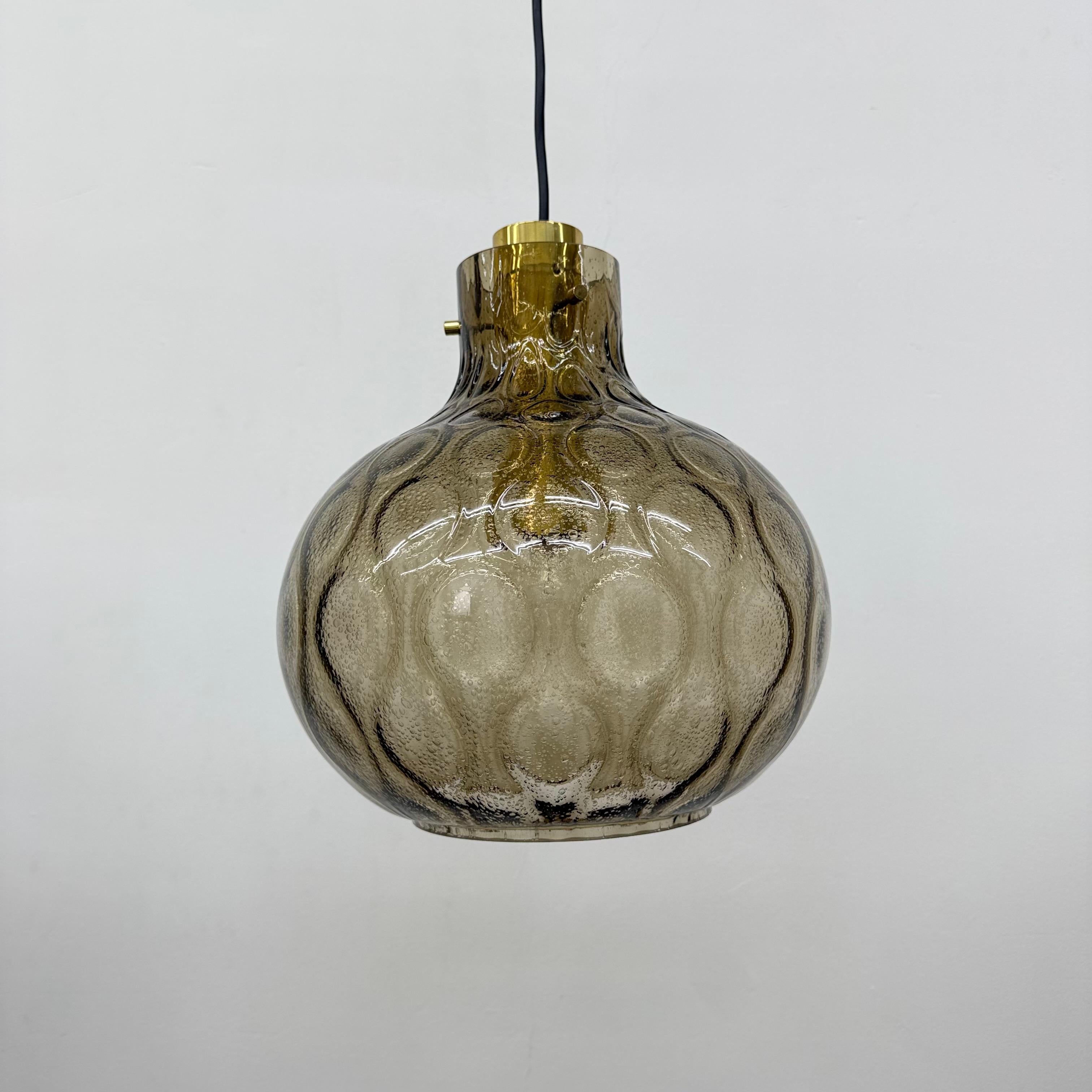 Limburg Glashütte glass hanging lamp , 1970s in vendita 11