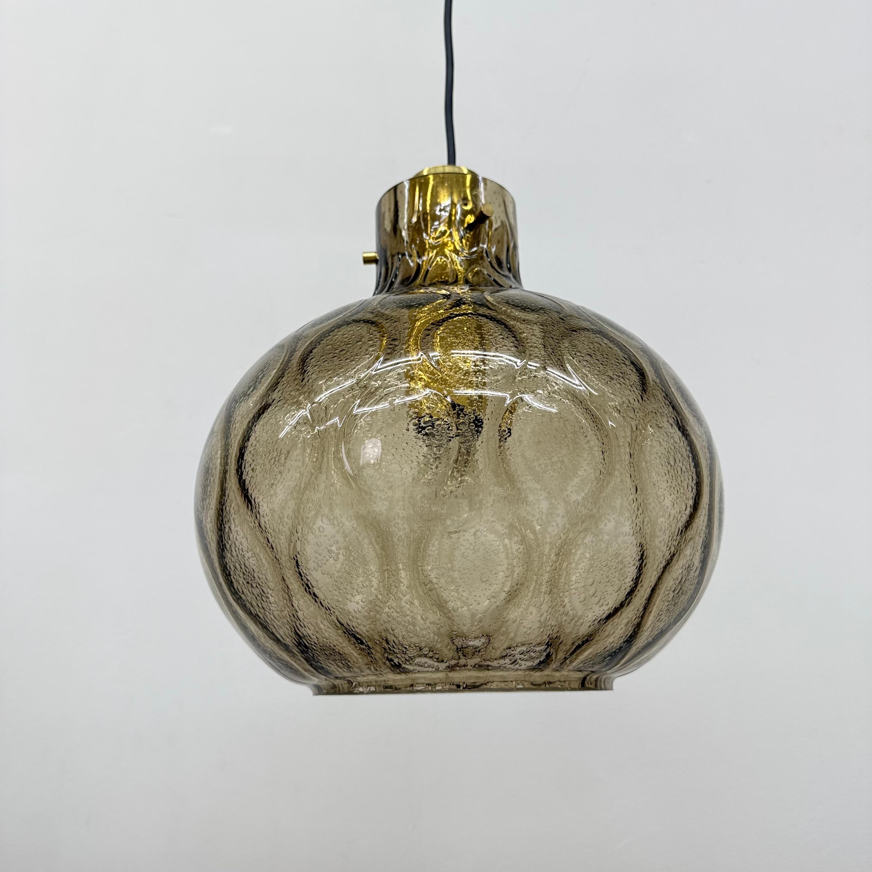 Limburg Glashütte glass hanging lamp , 1970s in vendita 13