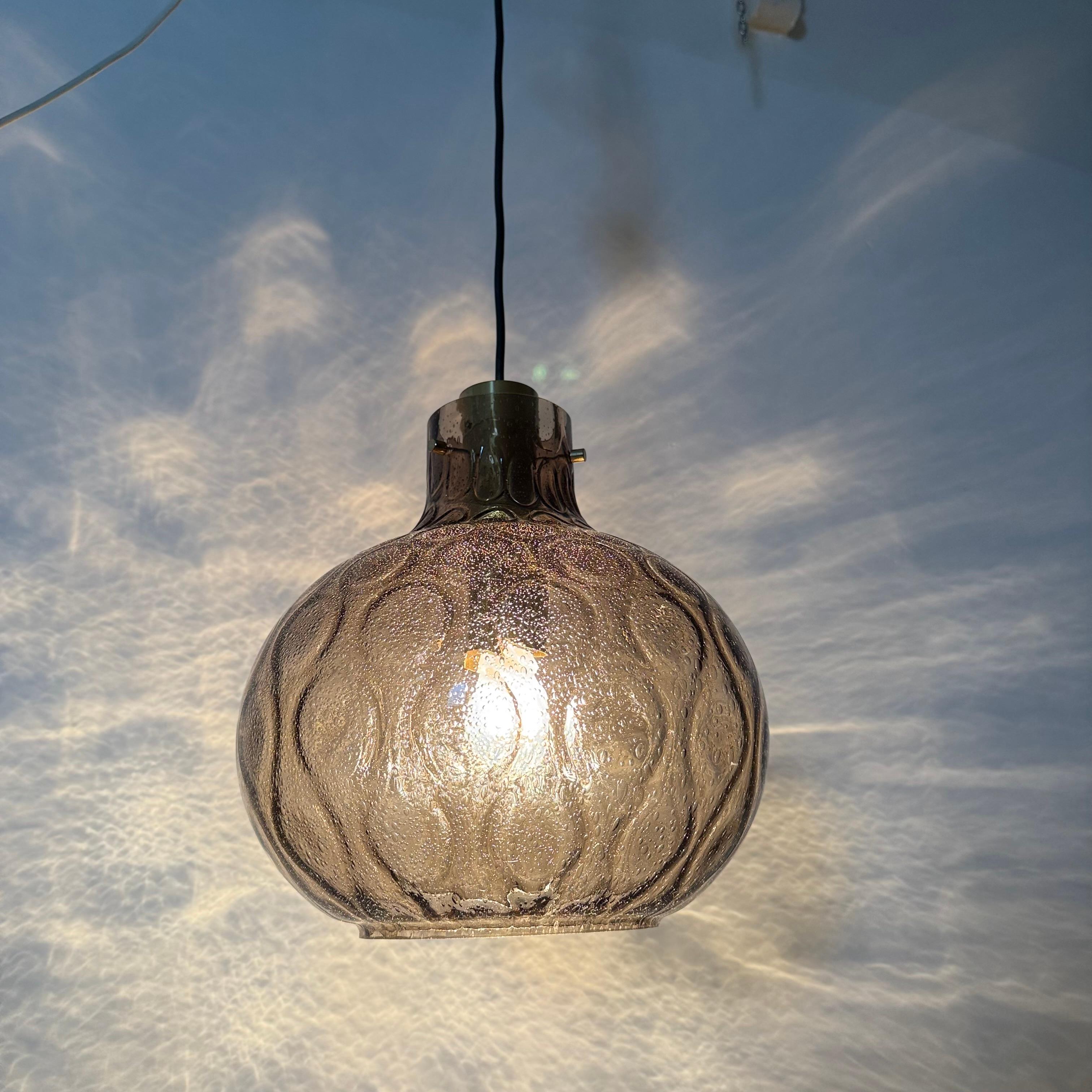 Limburg Glashütte glass hanging lamp , 1970s in vendita 2