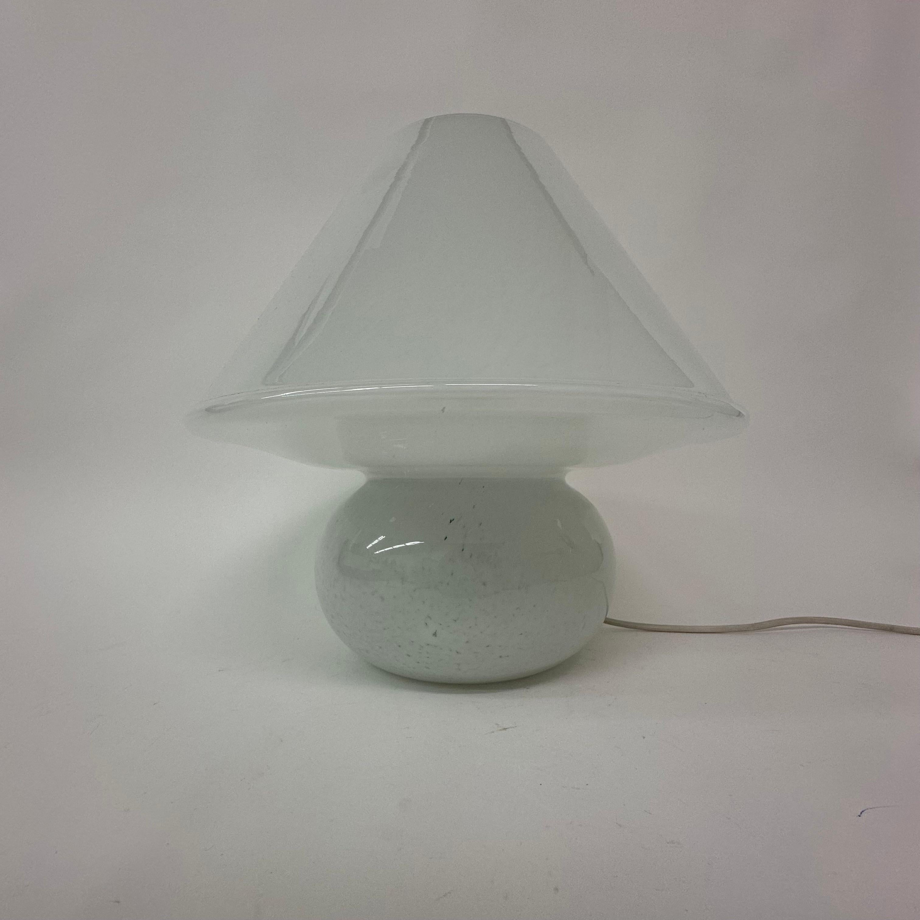 Limburg Glashütte glass table lamp mushroom , 1970’s In Good Condition For Sale In Delft, NL