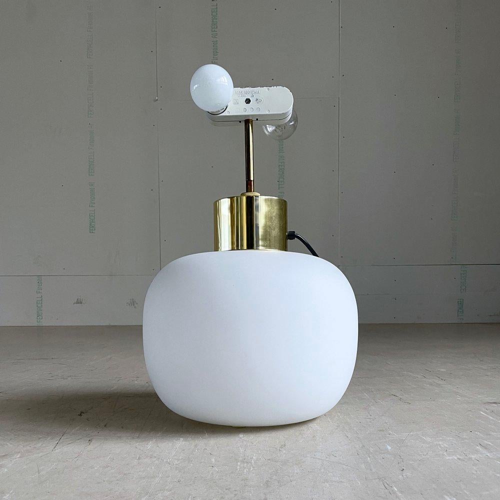 Mid-20th Century Limburg Opaline Glass Table Lamp by Heinz-Josef Ohm, 1968 For Sale