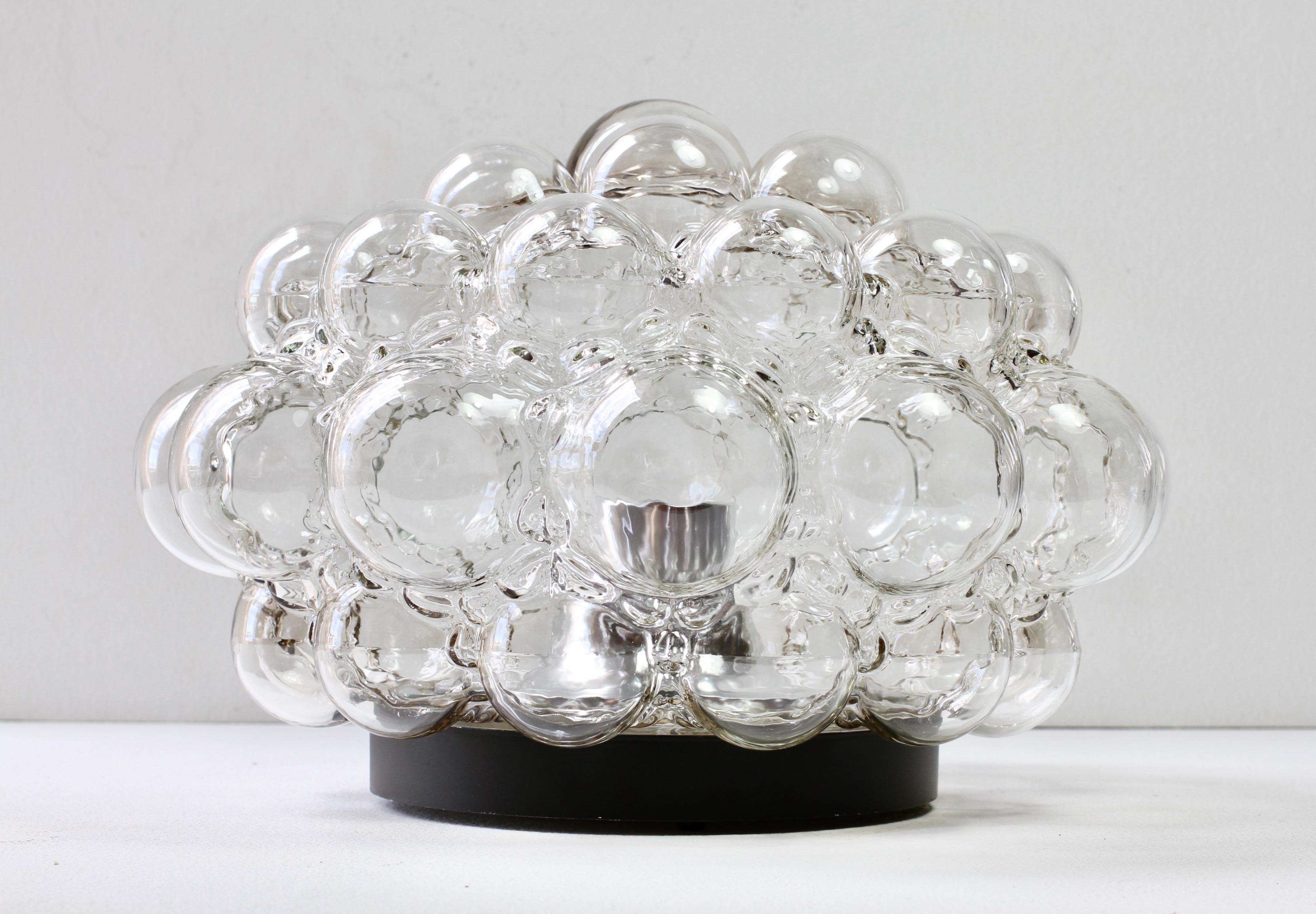 Mid-Century moderno Limburg Coppia di grandi luci a incasso in vetro fumé Helena Tynell Vintage in vendita