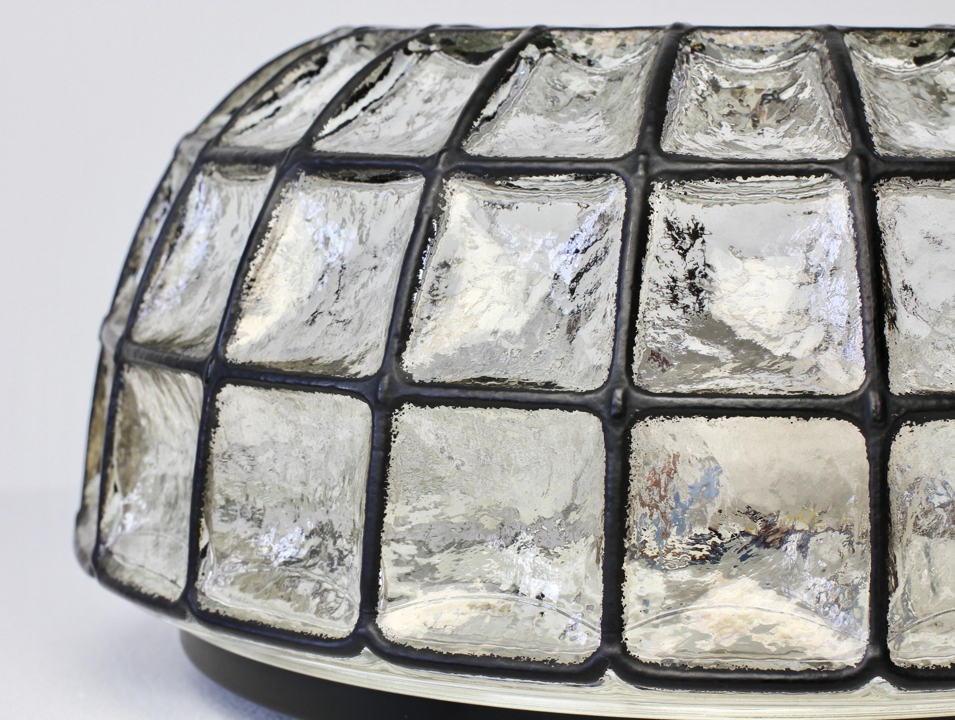 Limburg Paar extra große 1960er Jahre Midcentury Glas kreisförmige Wandleuchten Lampen im Angebot 9