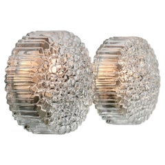 Limburg Pareja de apliques de pared vintage de los años 70 de cristal transparente con textura de hielo