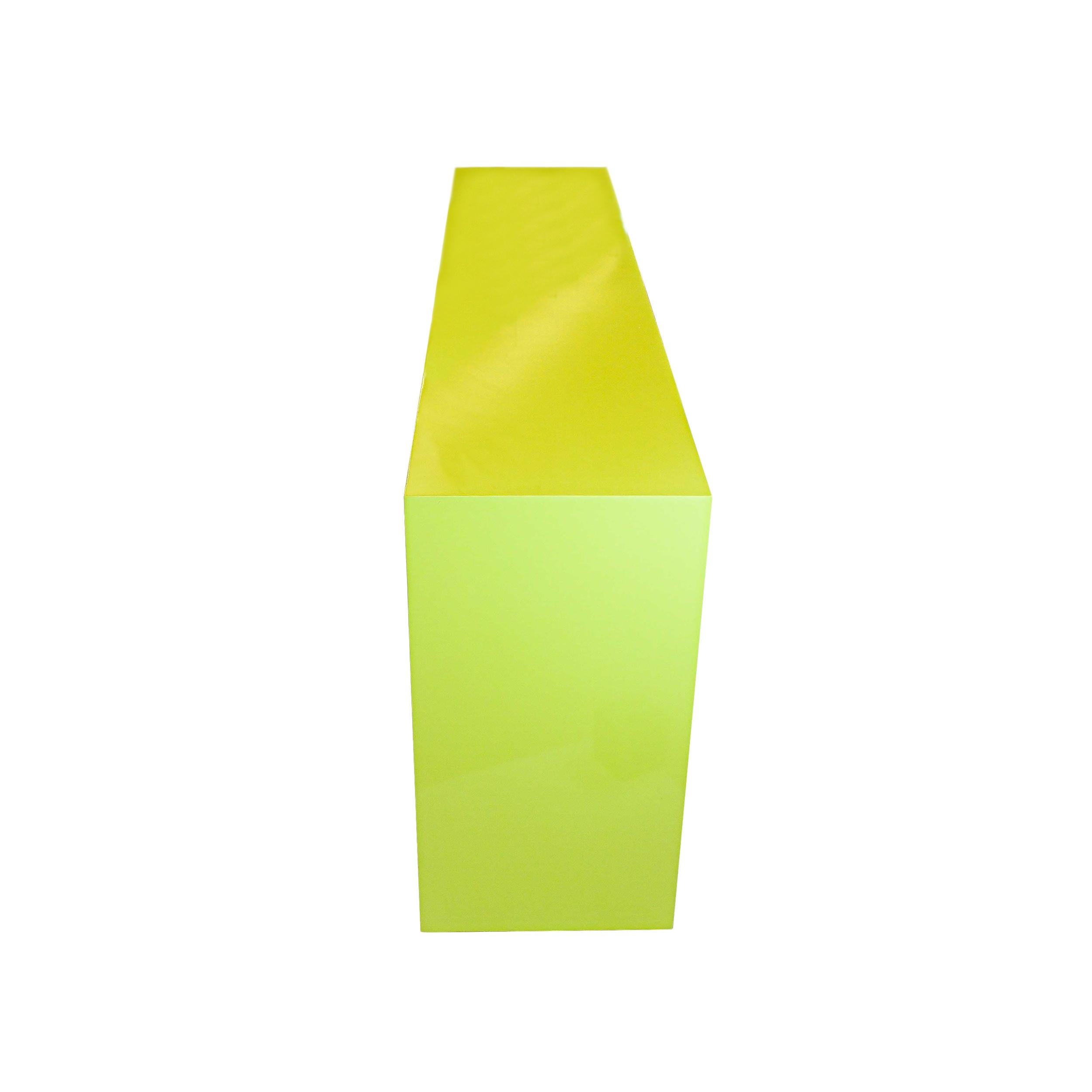 XXIe siècle et contemporain Console en laque vert citron et blanc en vente